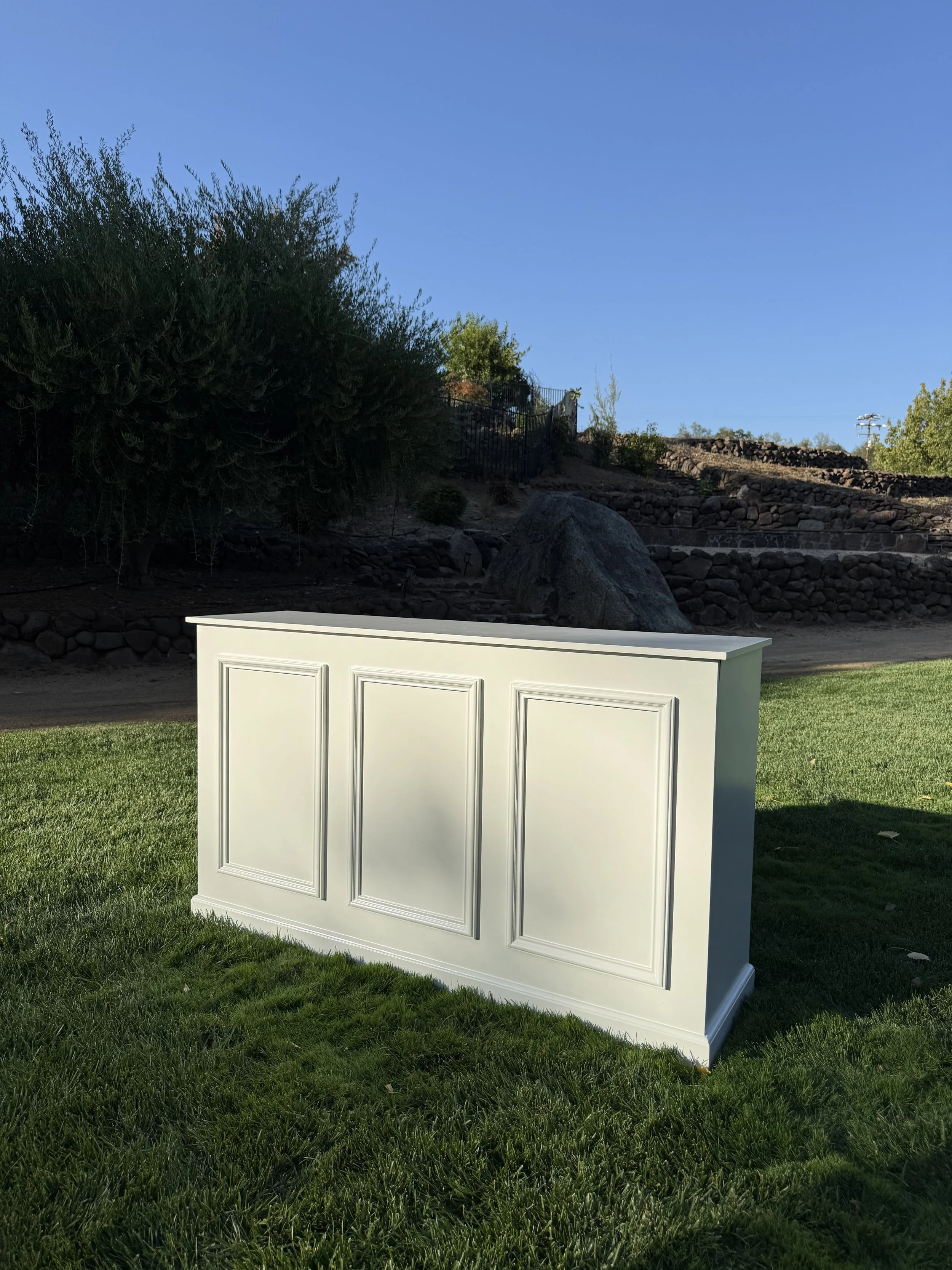 White French Bar