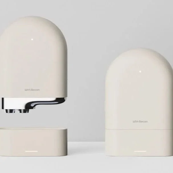 Becon scalp and skin analyzer for hair loss and skin treatments.