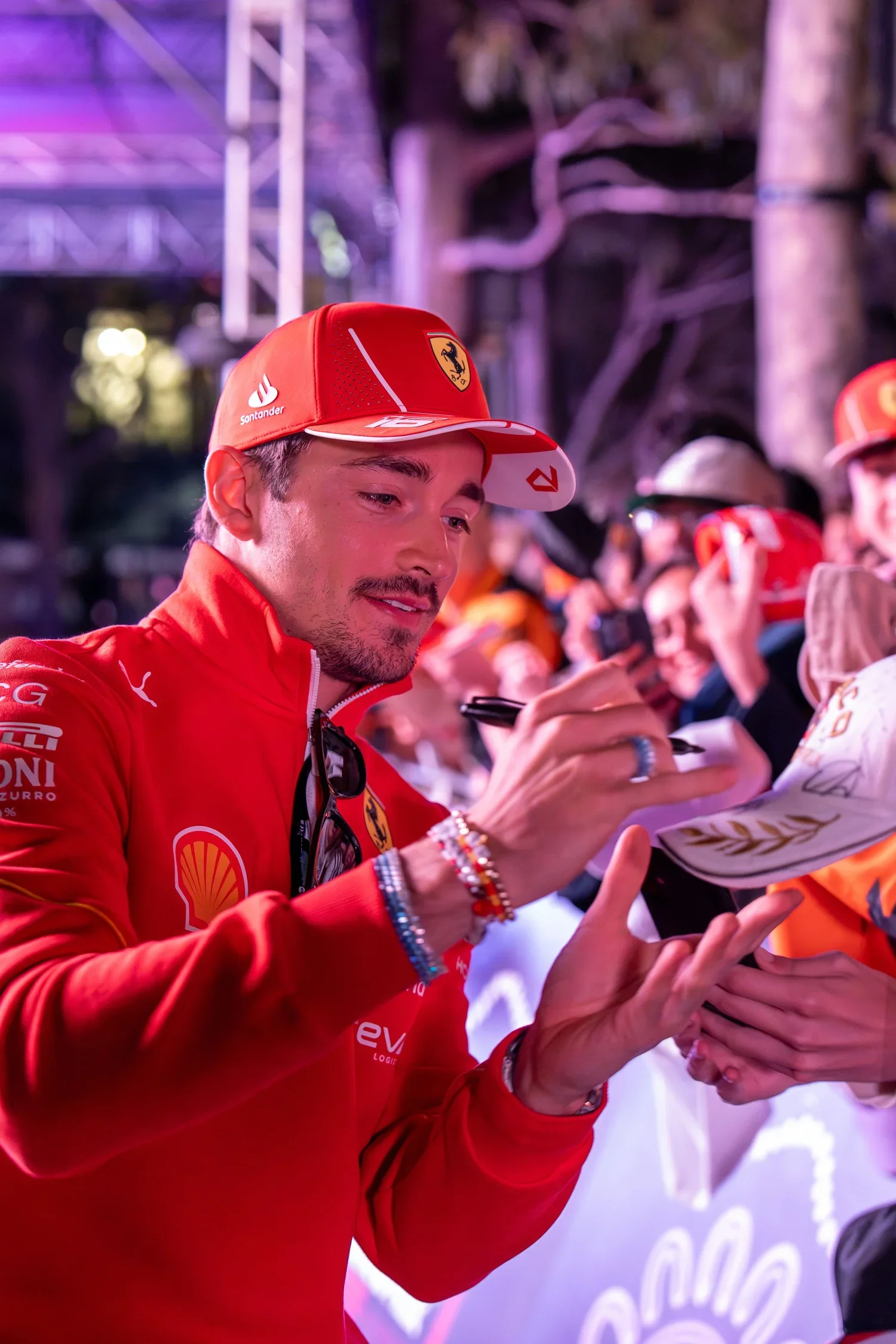 Sport & Entertainment