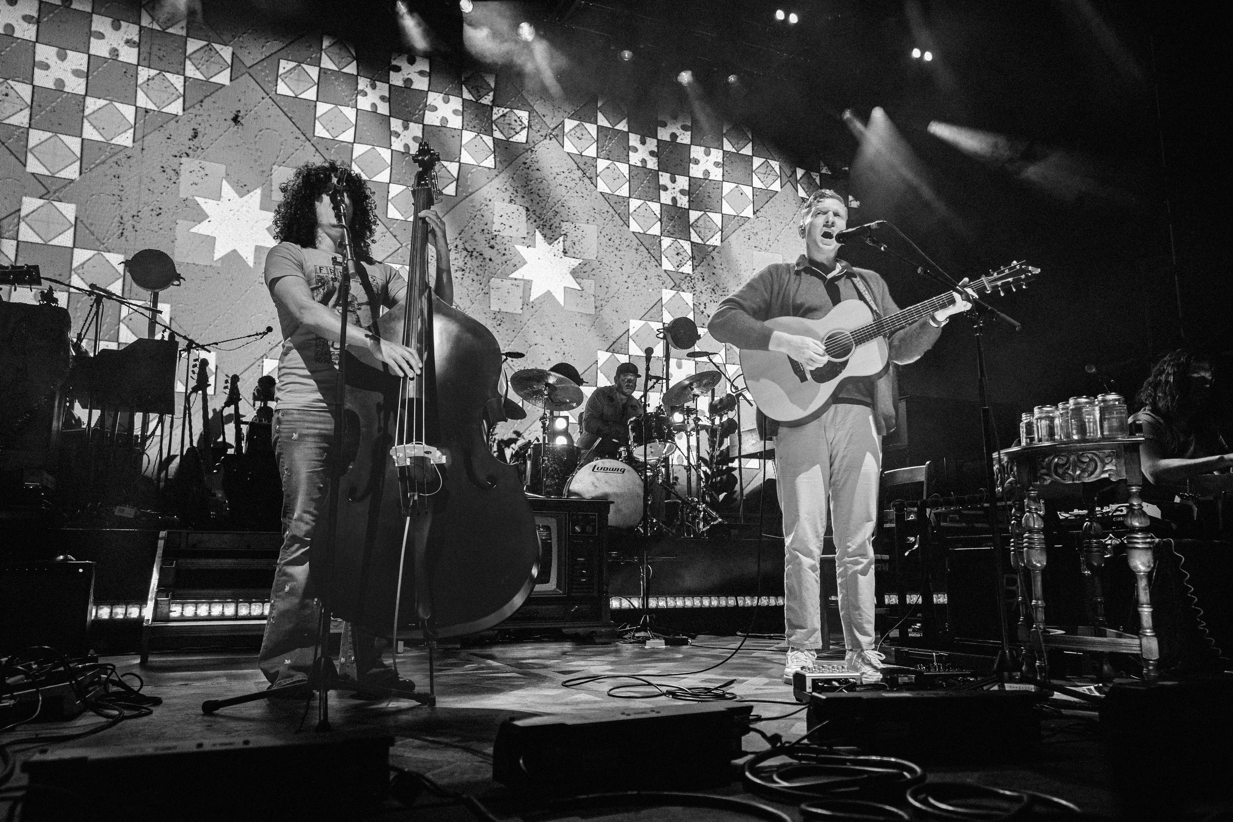 Tyler Childers singing at his show in Adelaide