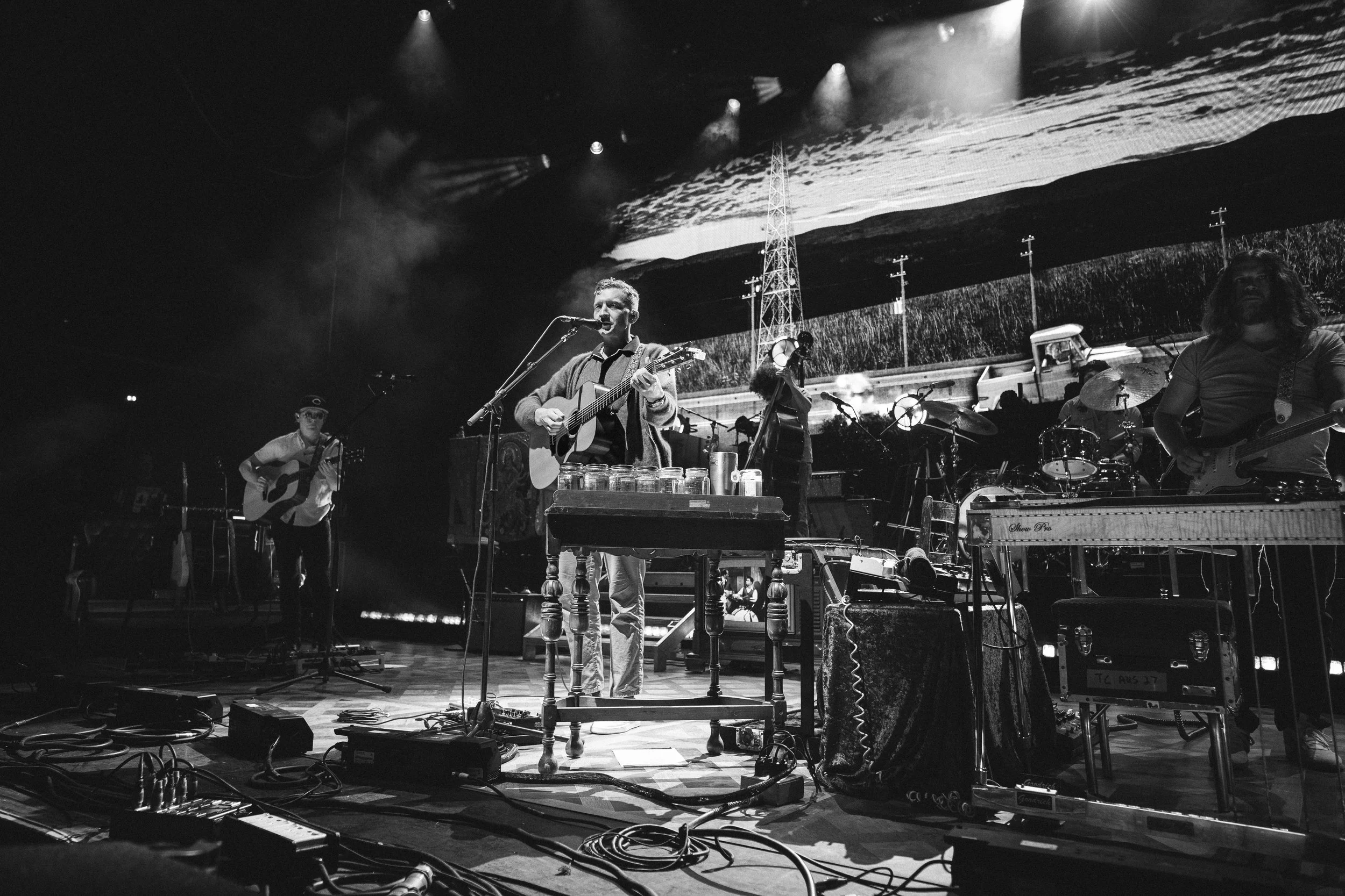Tyler Childers singing at his show in Adelaide