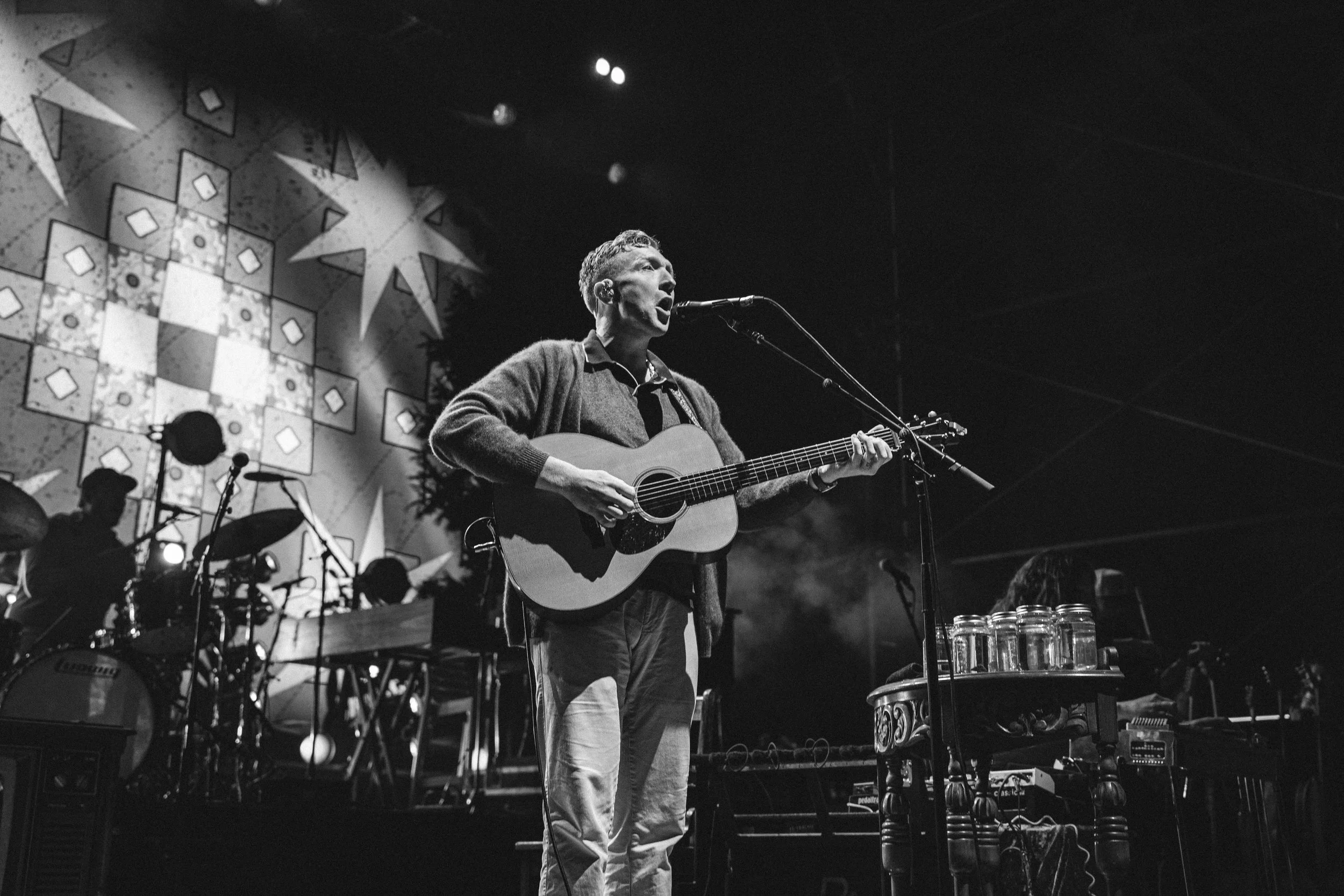 Tyler Childers singing at his show in Adelaide