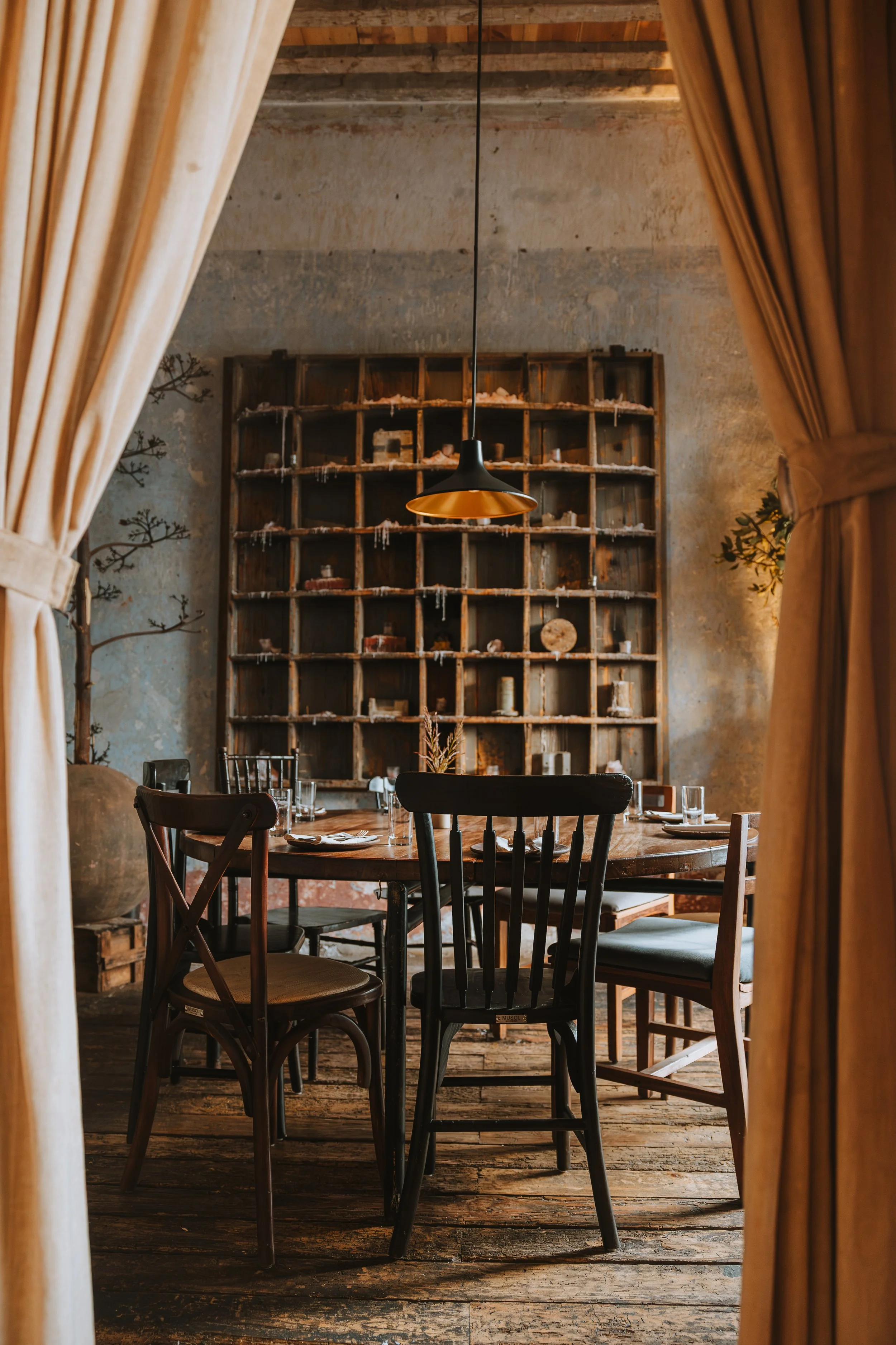 Taverna, By Candlelight