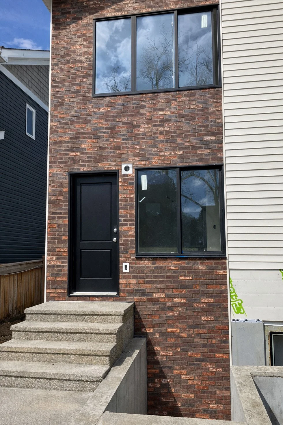 Townhome masonry edmonton.jpg