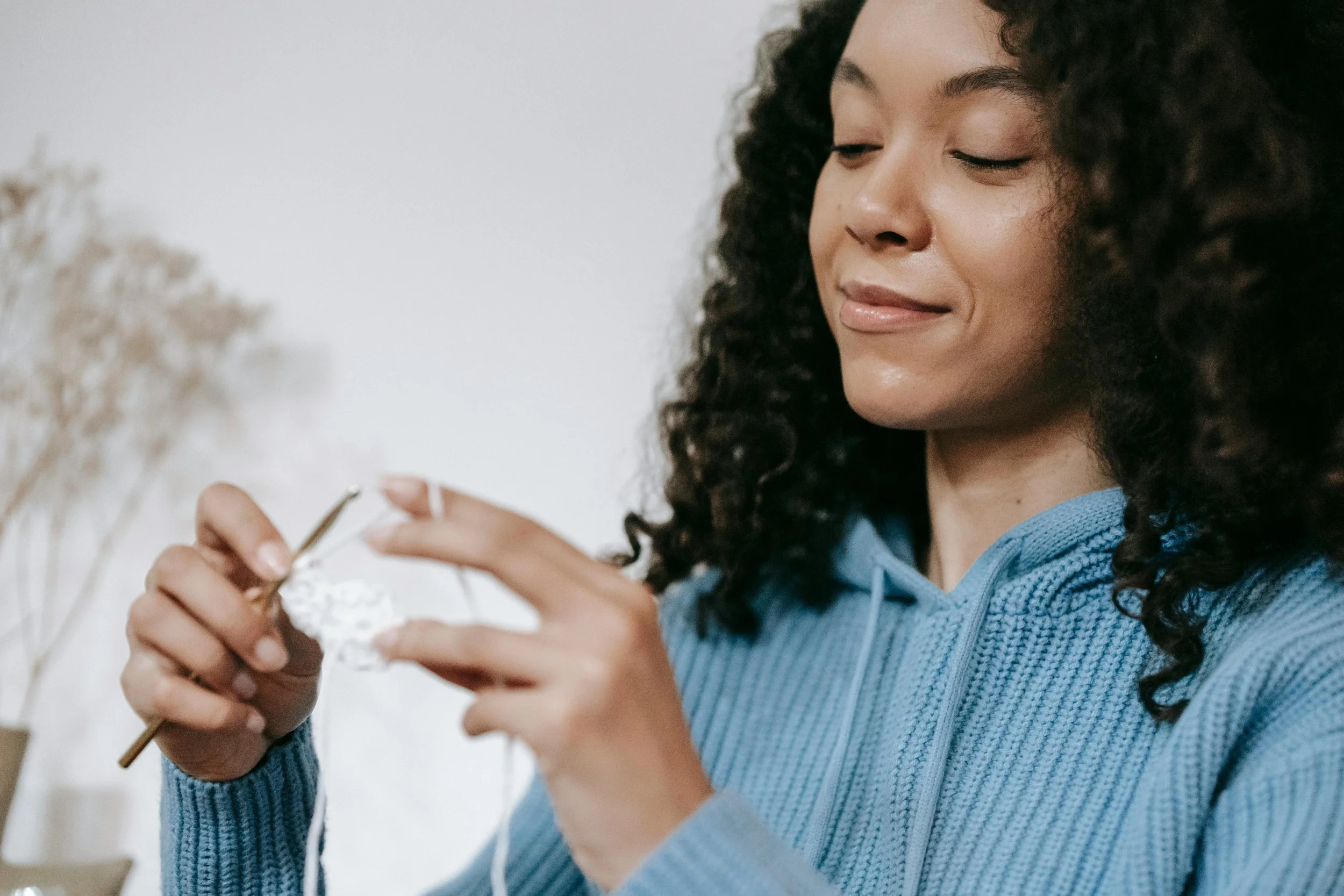 The Beginner's Guide to Marketing Your Art Online (Without Losing Your Mind)