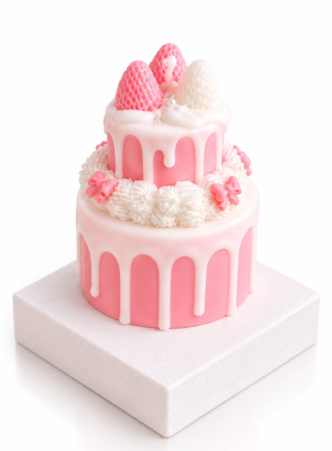 Coquette Strawberry Cake Candle | Kawaii Dessert Home Fragrance