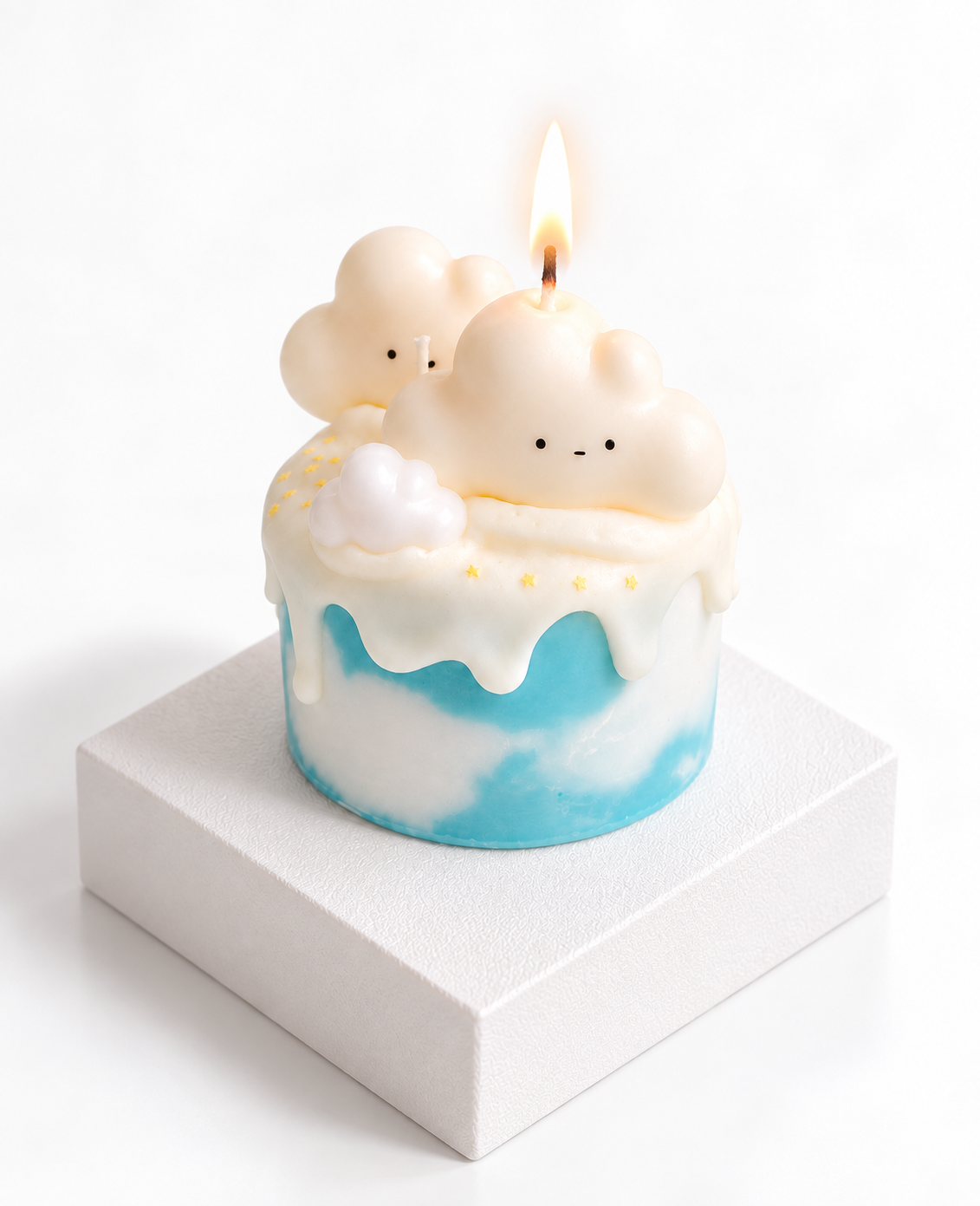 Kawaii Cloud Cake Candle | Cute Dessert Home Fragrance