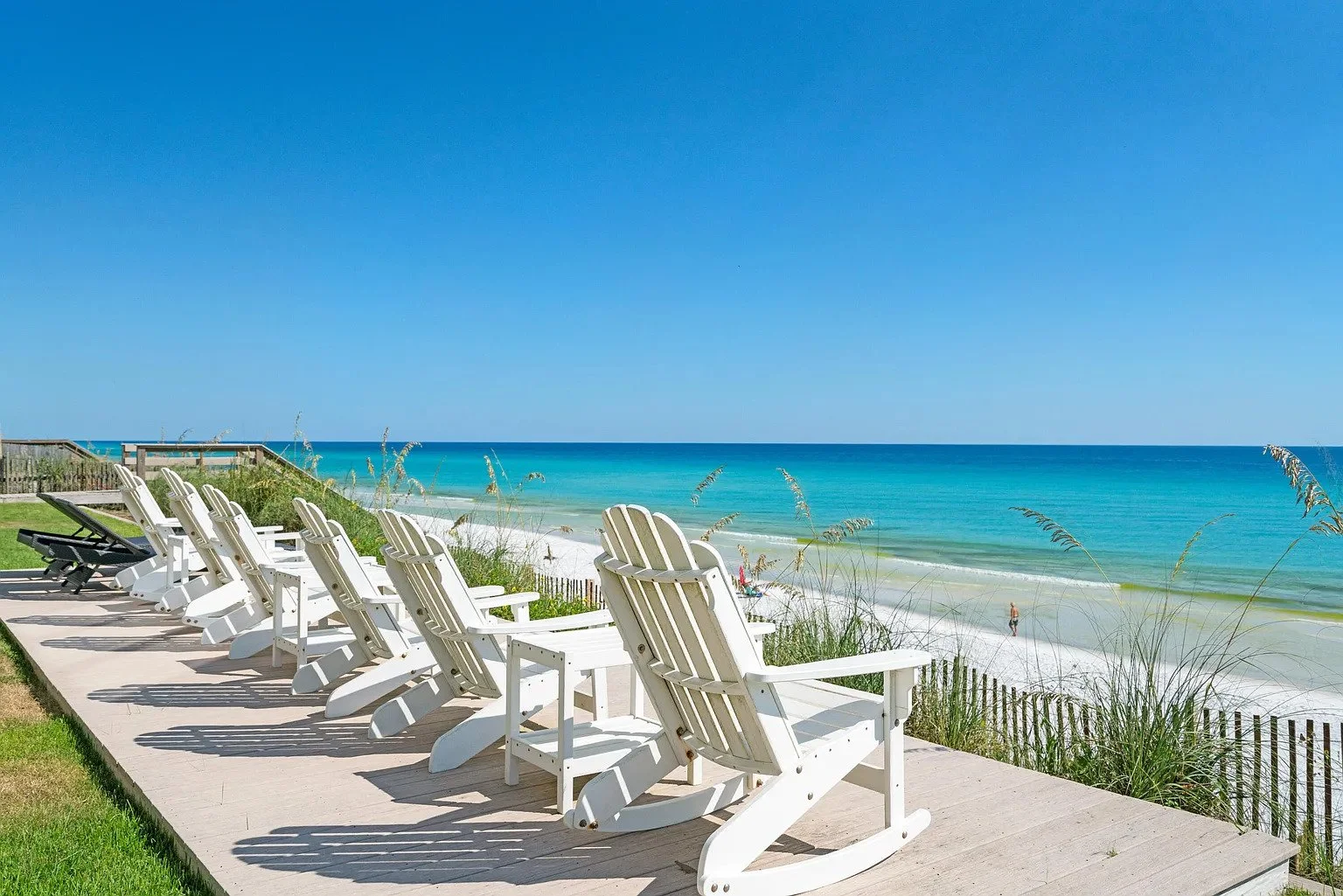 05-adirondack-chairs-beach.jpg