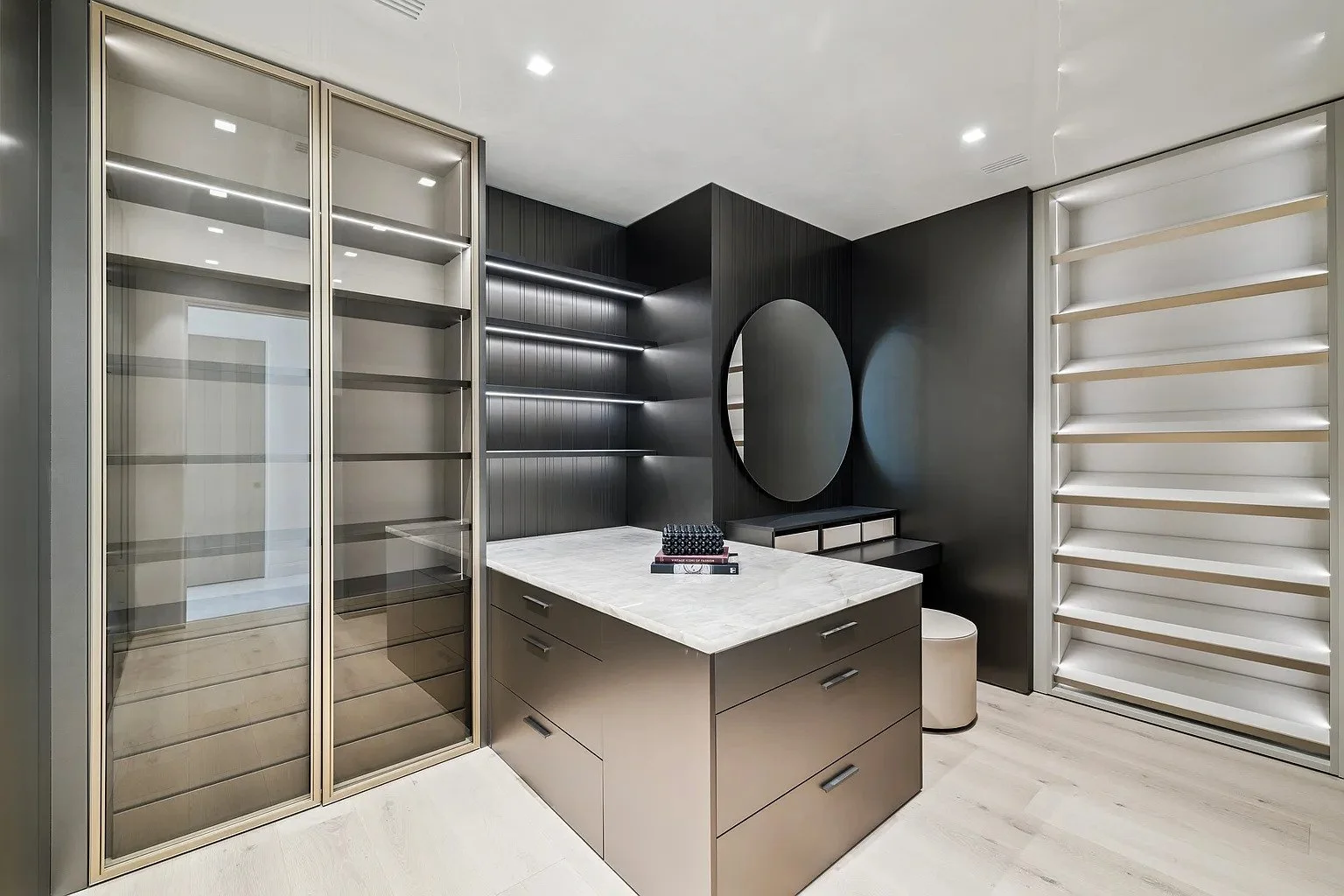 035-master-closet-dark-luxury.jpg
