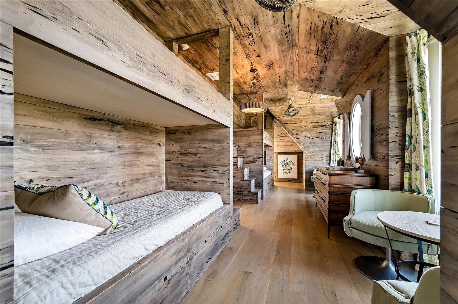 087-bunk-room-reclaimed-wood.jpg