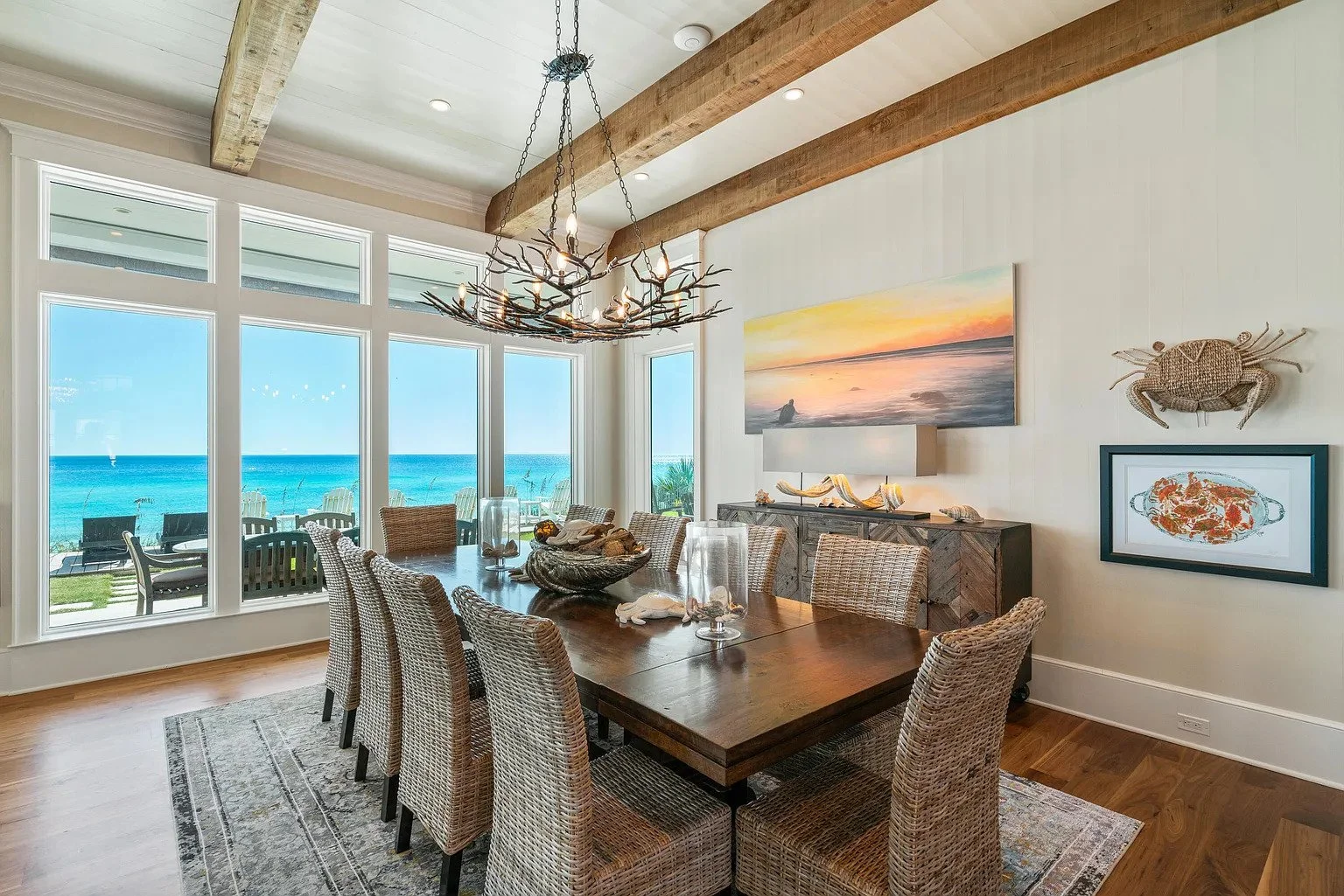 30-dining-room-ocean-view.jpg