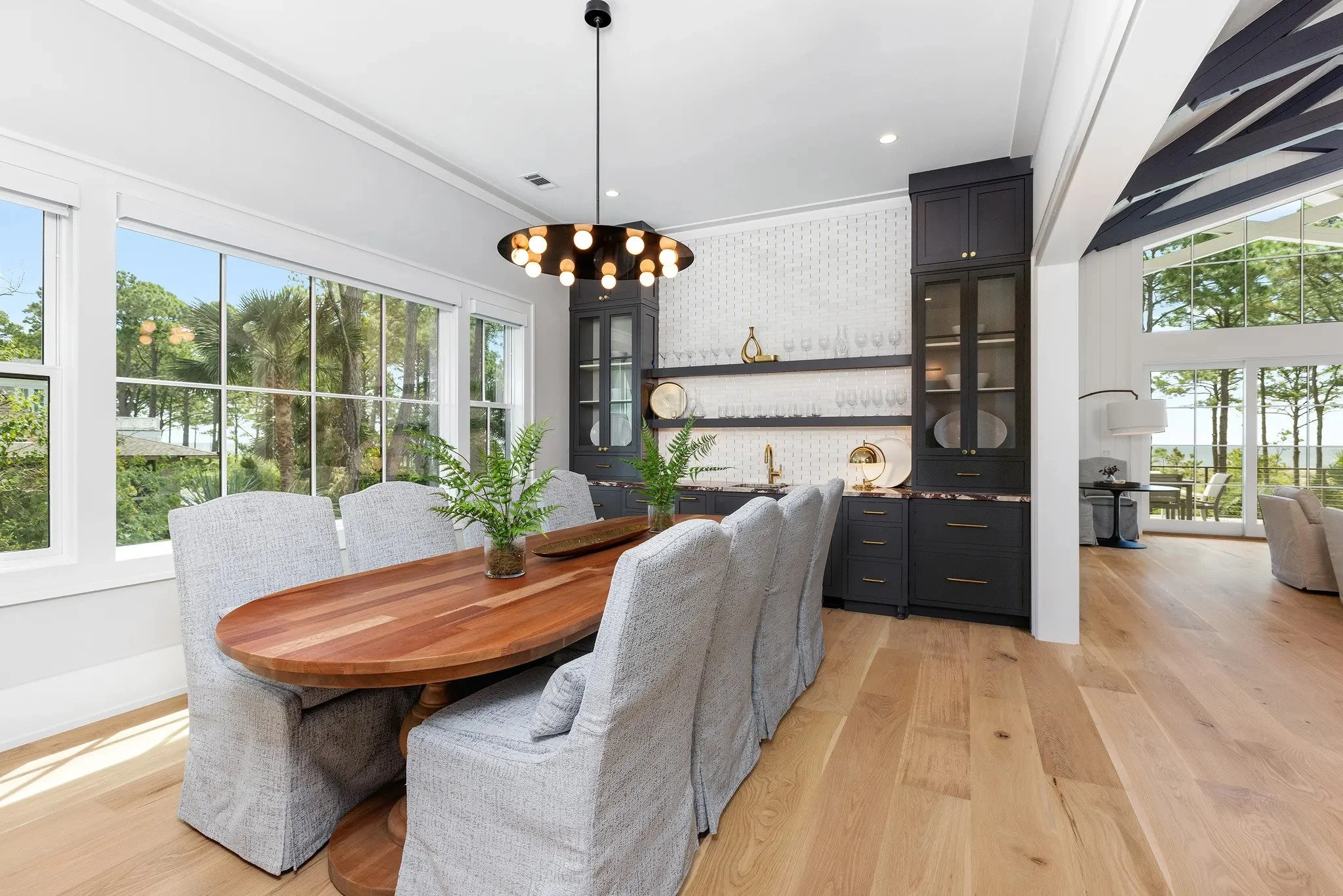 024-dining-room-water-view.jpg