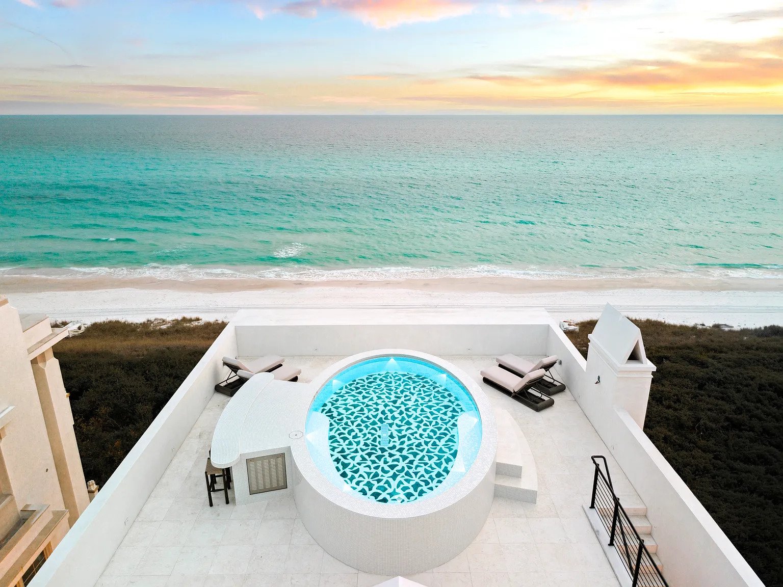 000-rooftop-pool-sunset-aerial.jpg