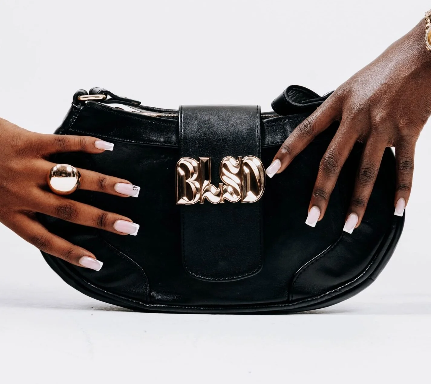 Discover bags that elevate every outfit  crafted for bold, modern individuals who stand out effortlessly.