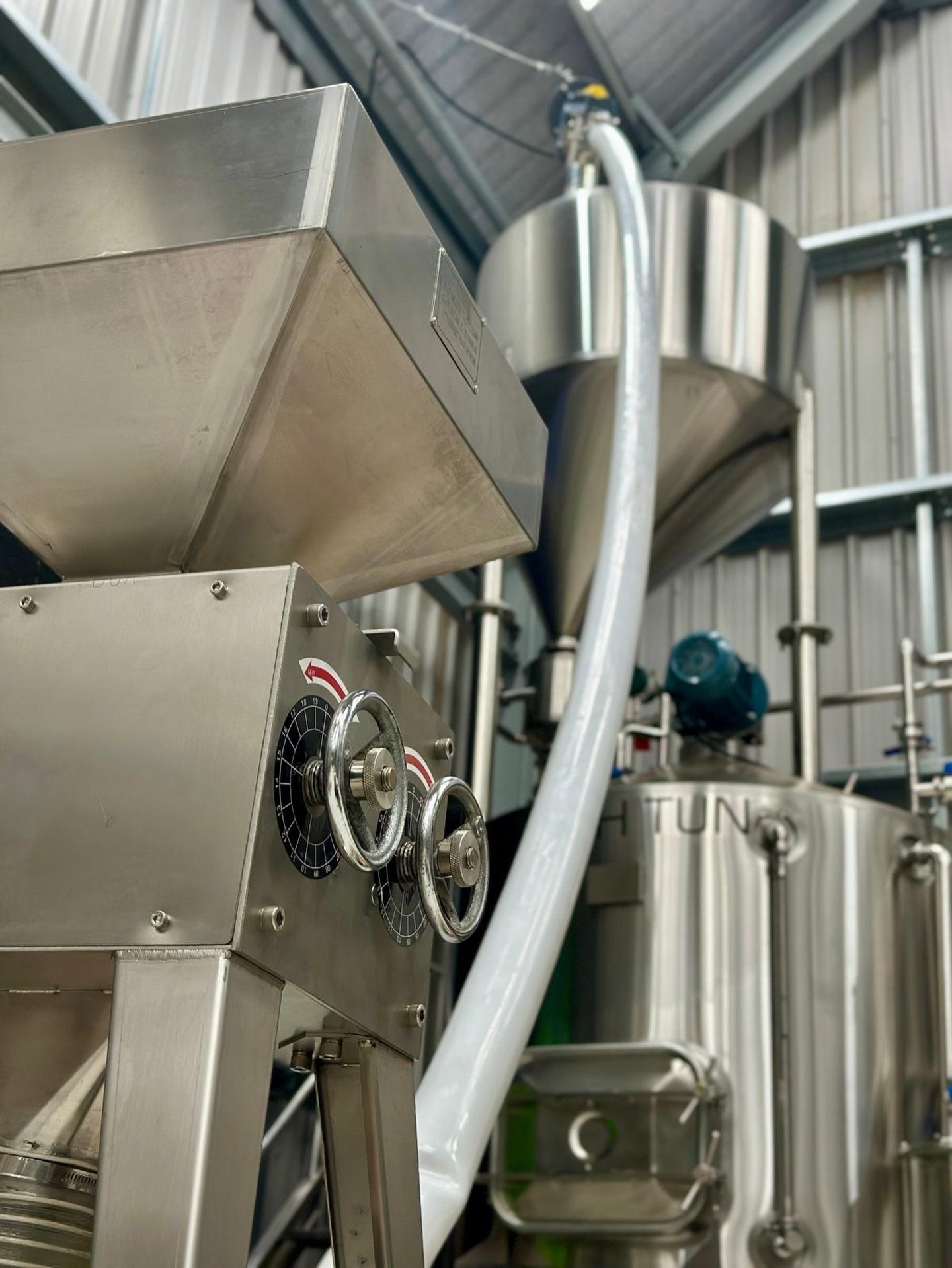 Mill&rsquo;s in, the auger&rsquo;s fitted, and we&rsquo;re running water through the system on Saturday #craftbeeruk #norfolk #stainless_steel #newbrewery