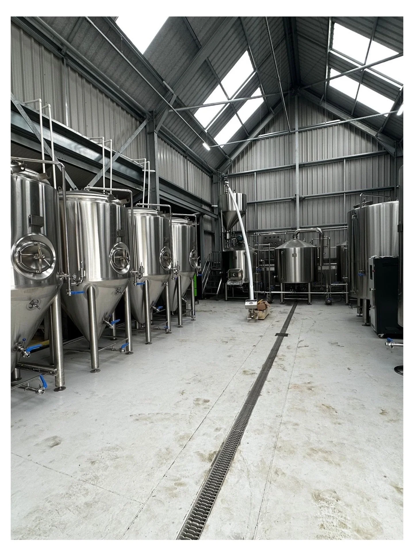Skinny Dip is out in the wild 🍺

Really pleased to now be working with Boom Towers as our exclusive distributor across East Anglia.

Kegs are pouring.Cans are moving.

This one&rsquo;s only just getting started.