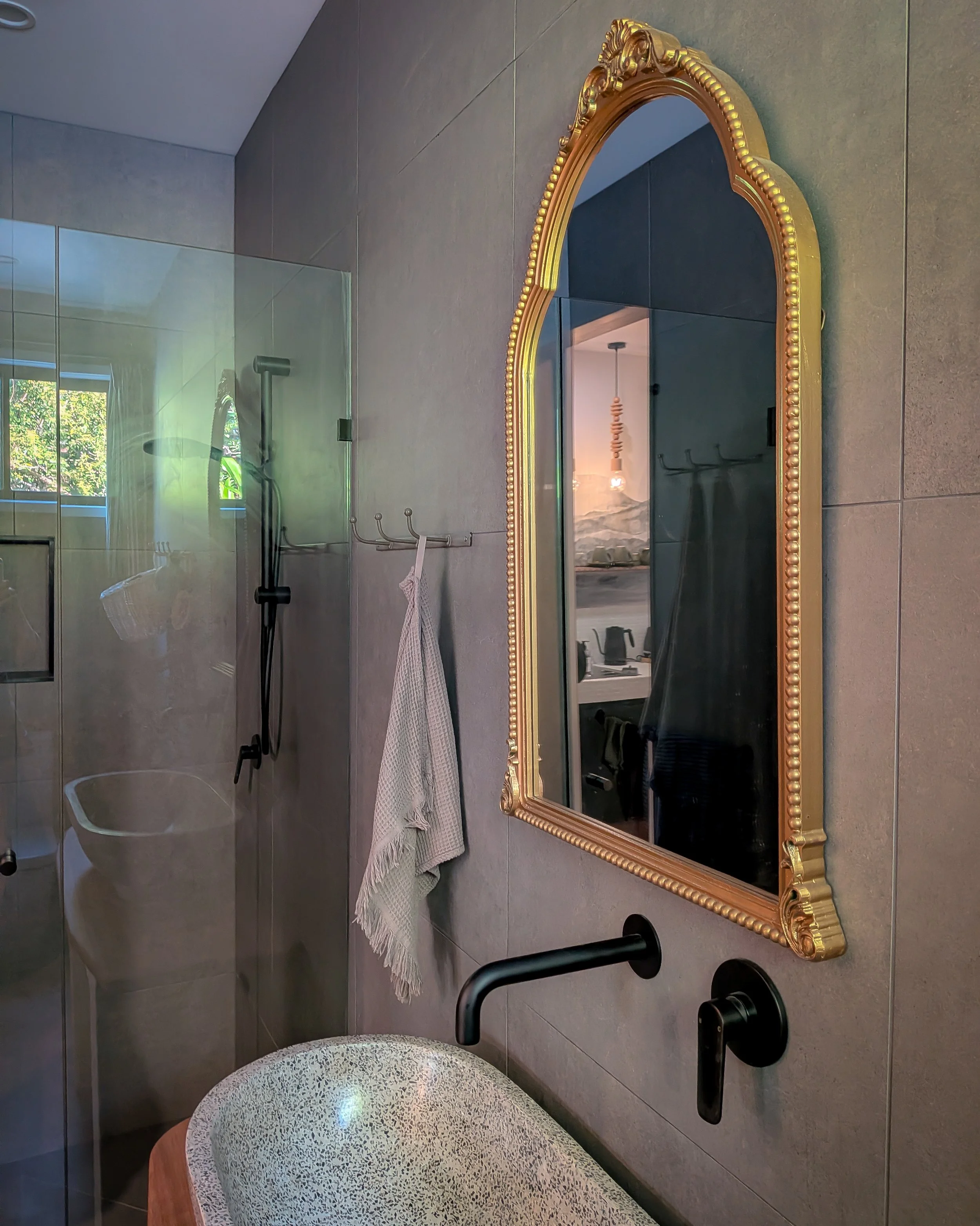 Painters Bloom Airbnb Bathroom by Jacqui Stewart  .jpg