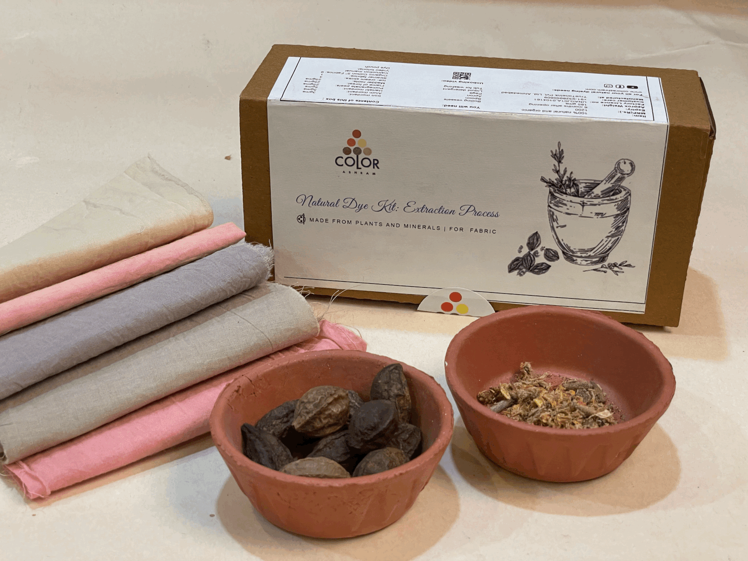 Natural Dyeing by Extraction Process DIY Kit