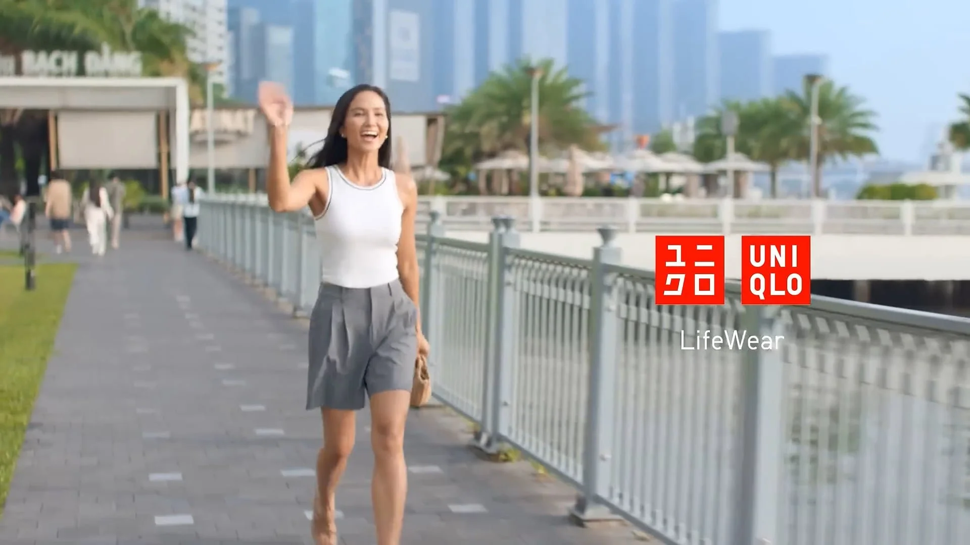 Uniqlo Bra Top /
Location: Vietnam