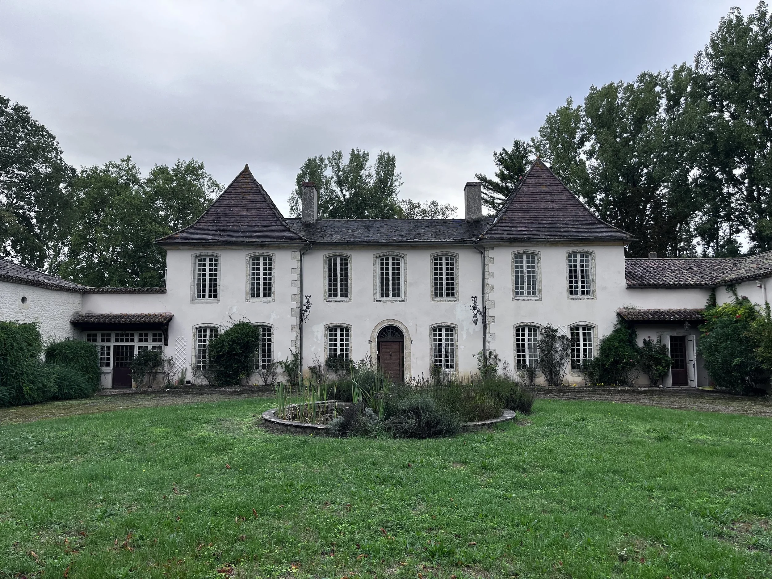 How Long Does It Take to Buy a House in France?