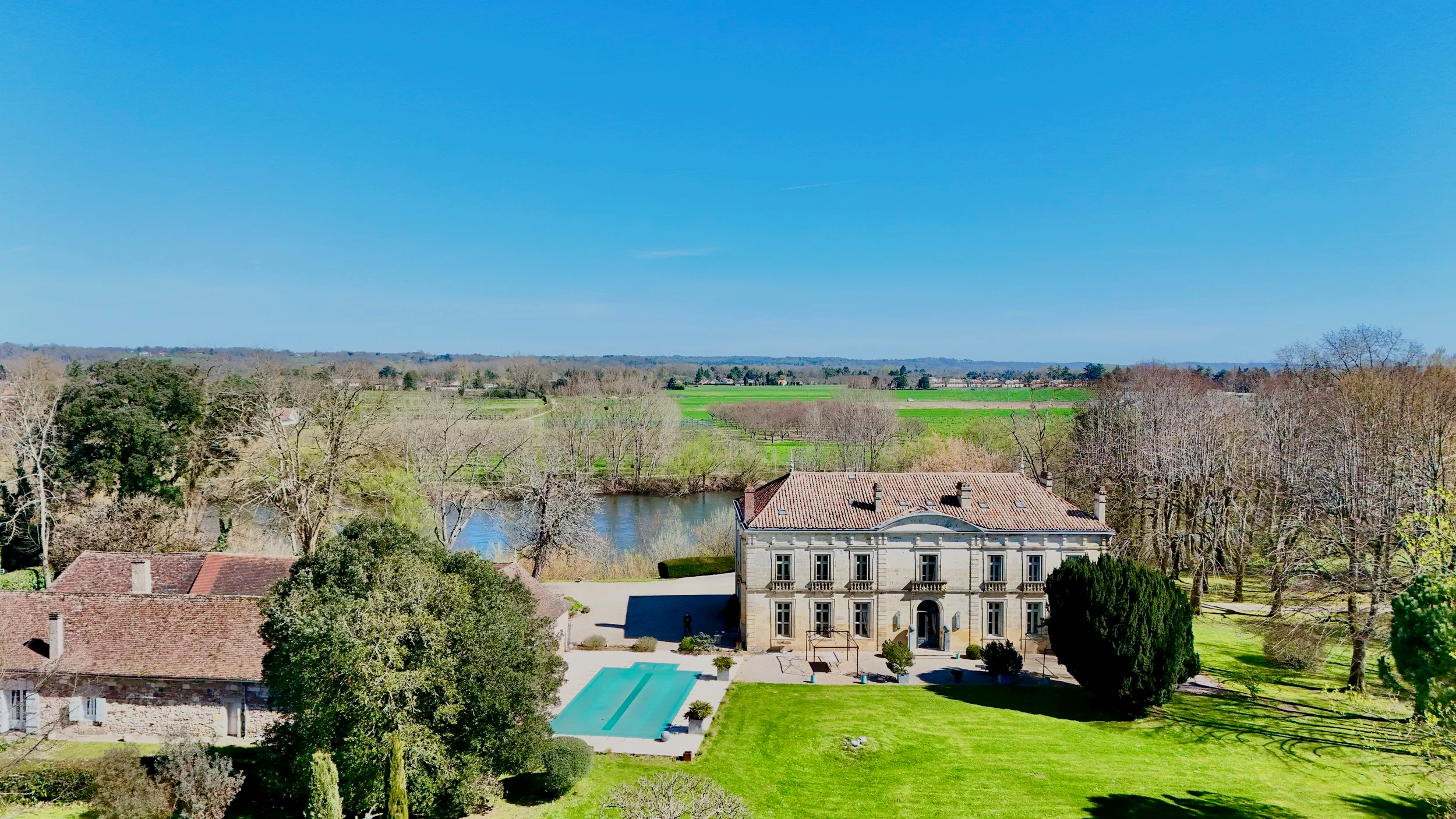 4805+Ch%C3%A2teau+%C3%A0+vendre+vue+rivi%C3%A8re+Dordogne+proche+Bergerac+%281%29.png