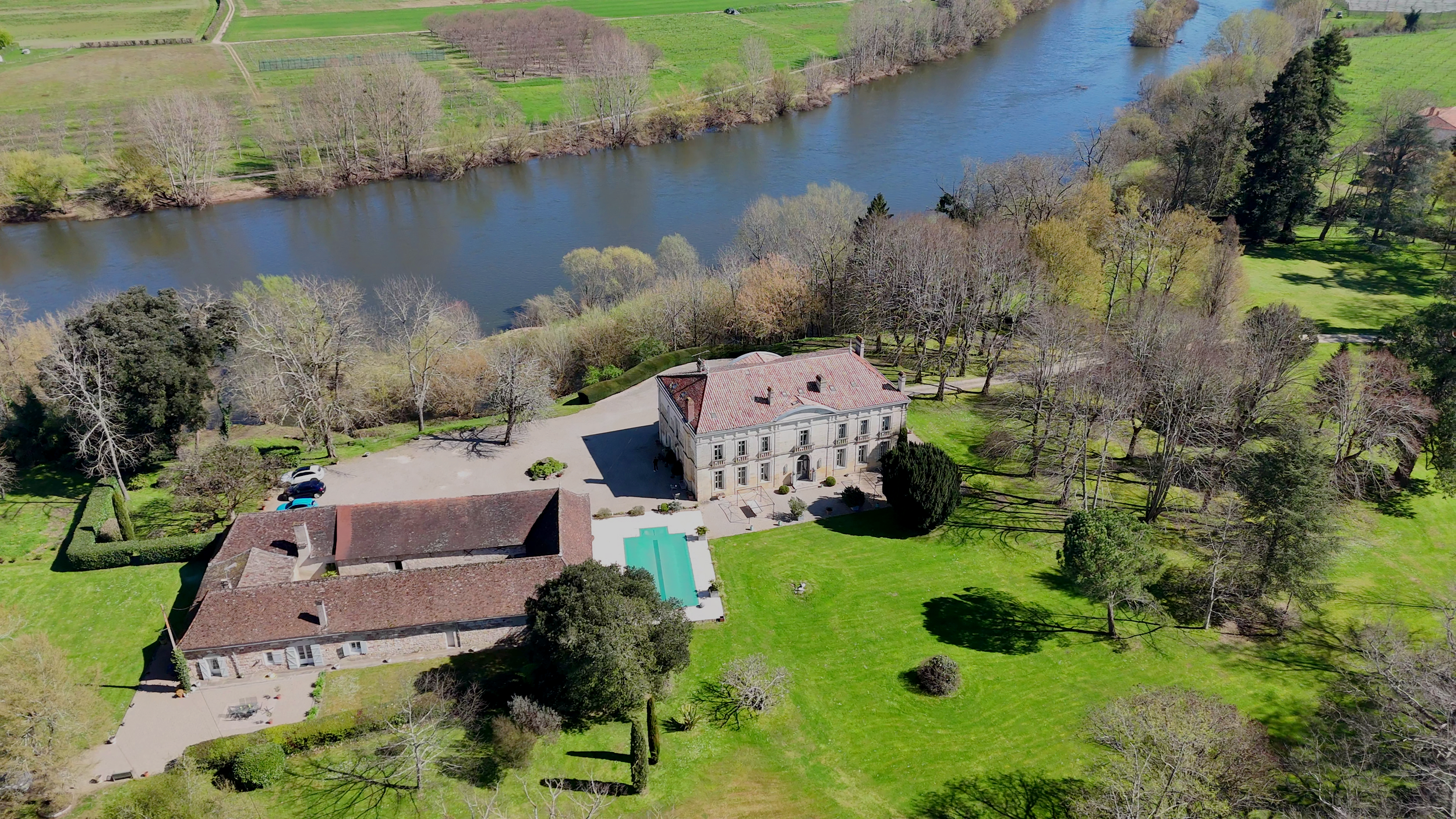 4805+Ch%C3%A2teau+%C3%A0+vendre+vue+rivi%C3%A8re+Dordogne+proche+Bergerac+%282%29.png