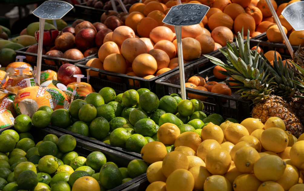Morning Markets: The Heart of French Communities