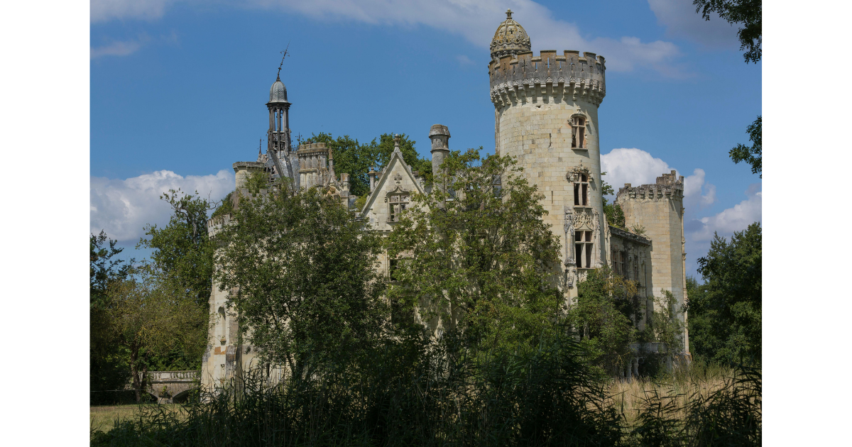 Top 10 Mistakes Château Buyers Make in France