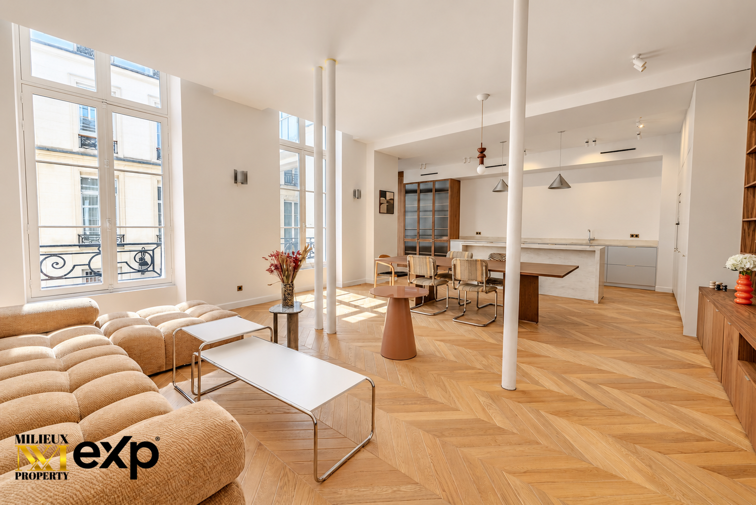 Exceptional 3-bedroom apartment in Paris 1st, iconic Places des Victoires