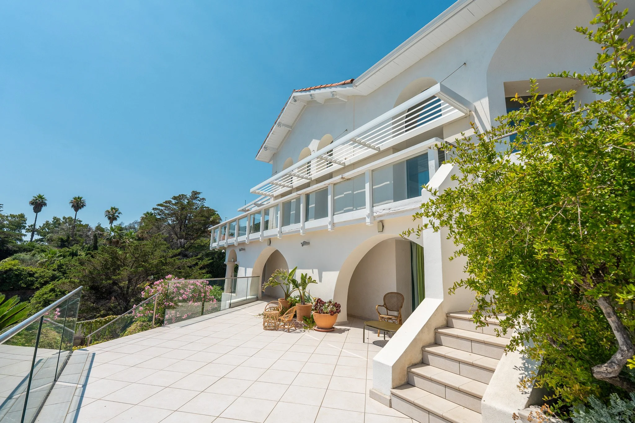 Main Villa(1).jpg
