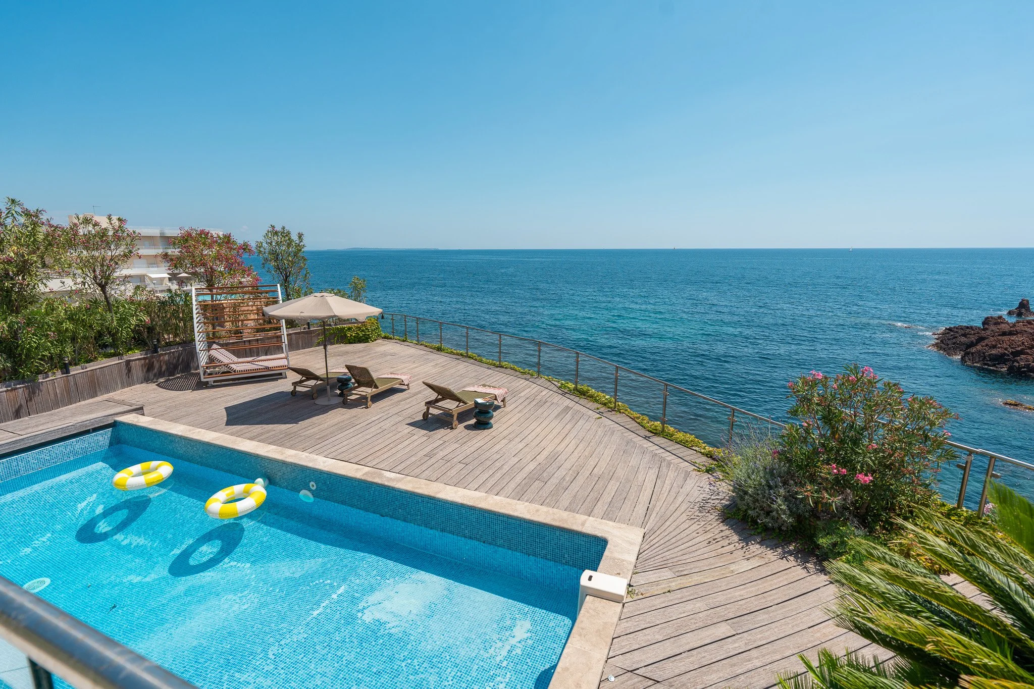 Pool and wellness area.jpg