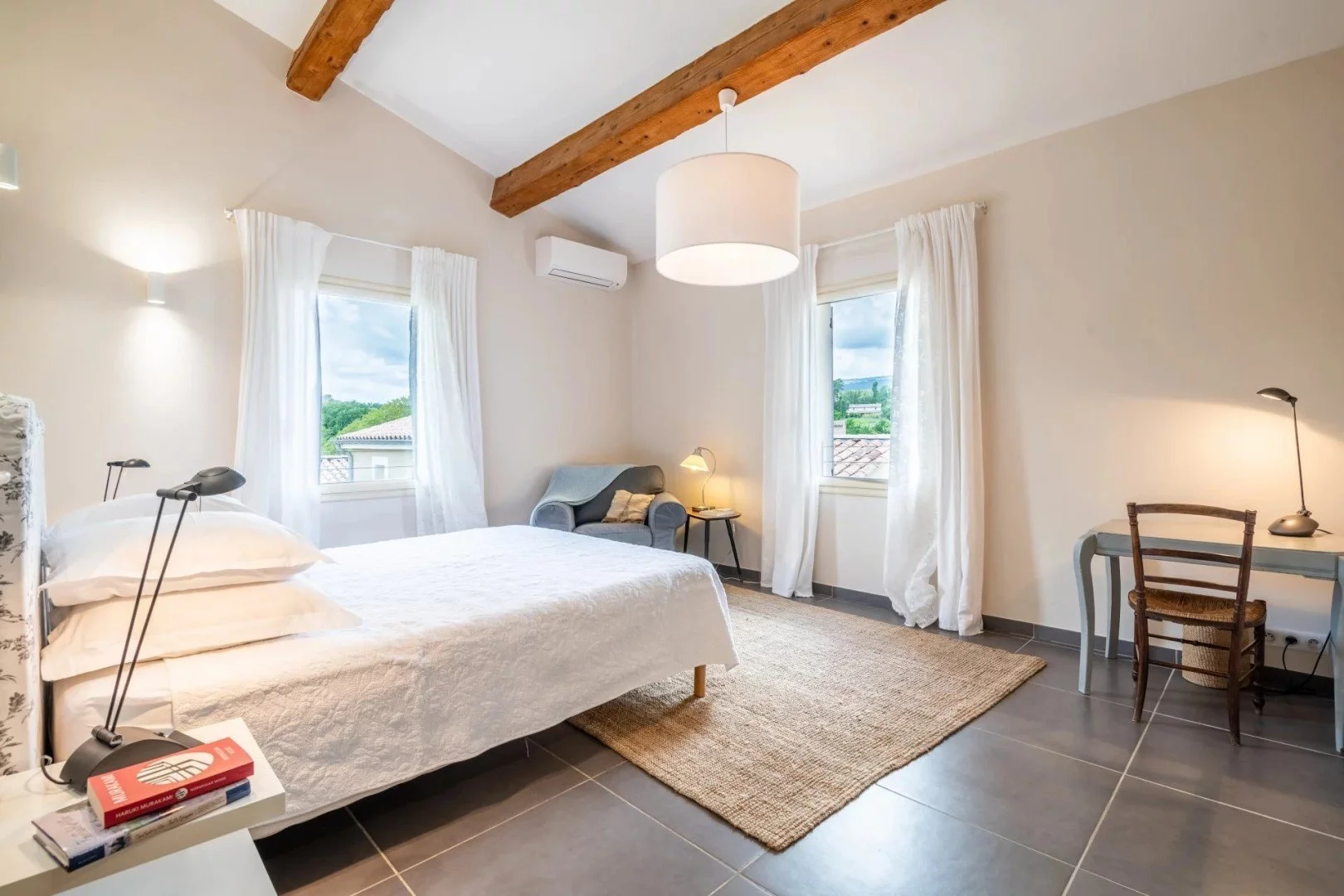 suite etage 2.jpg