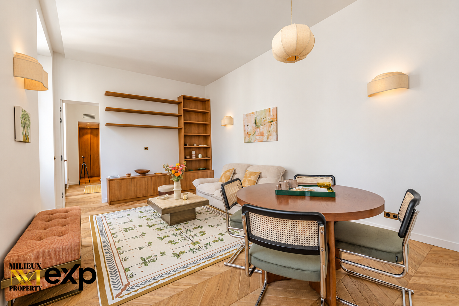Stunning fully renovated luxury one-bedroom apartment, Paris 1st
