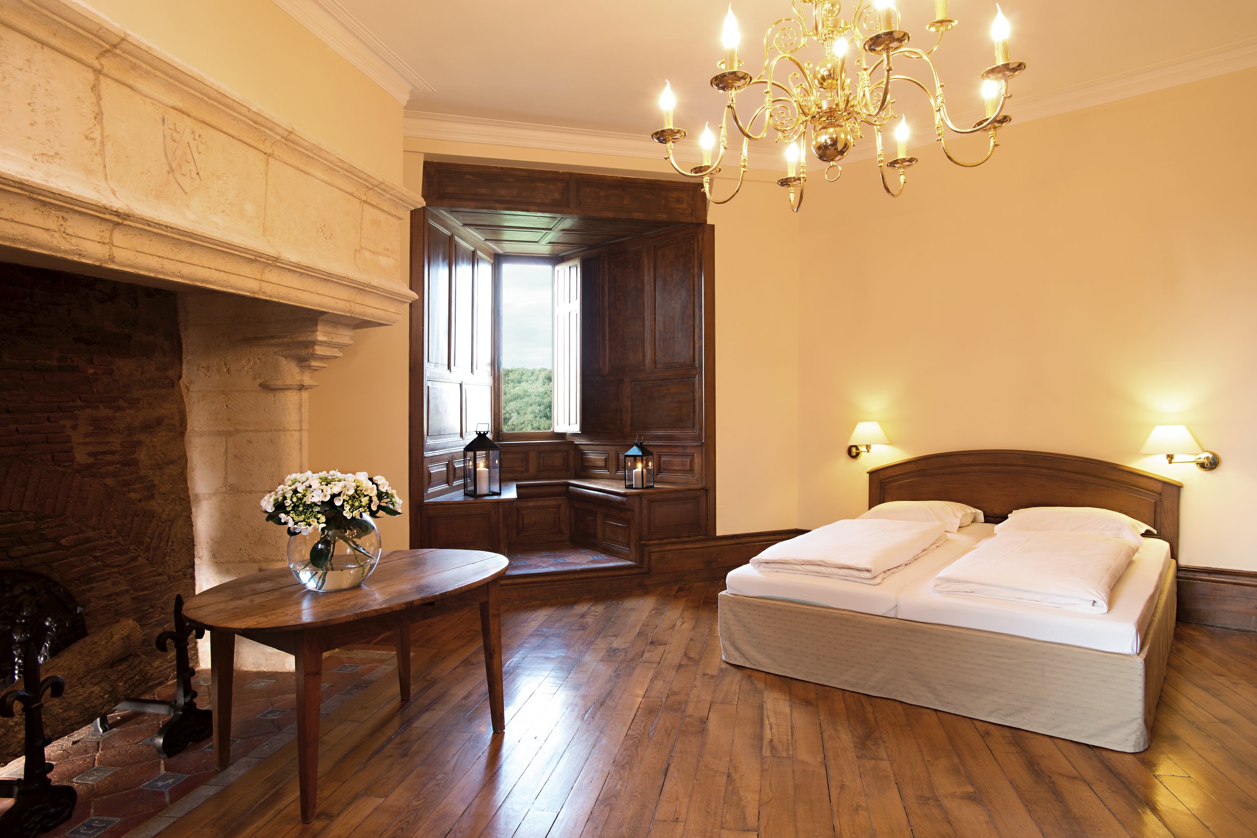 4825 - Chateau à vendre dans le Berry - 13.jpg