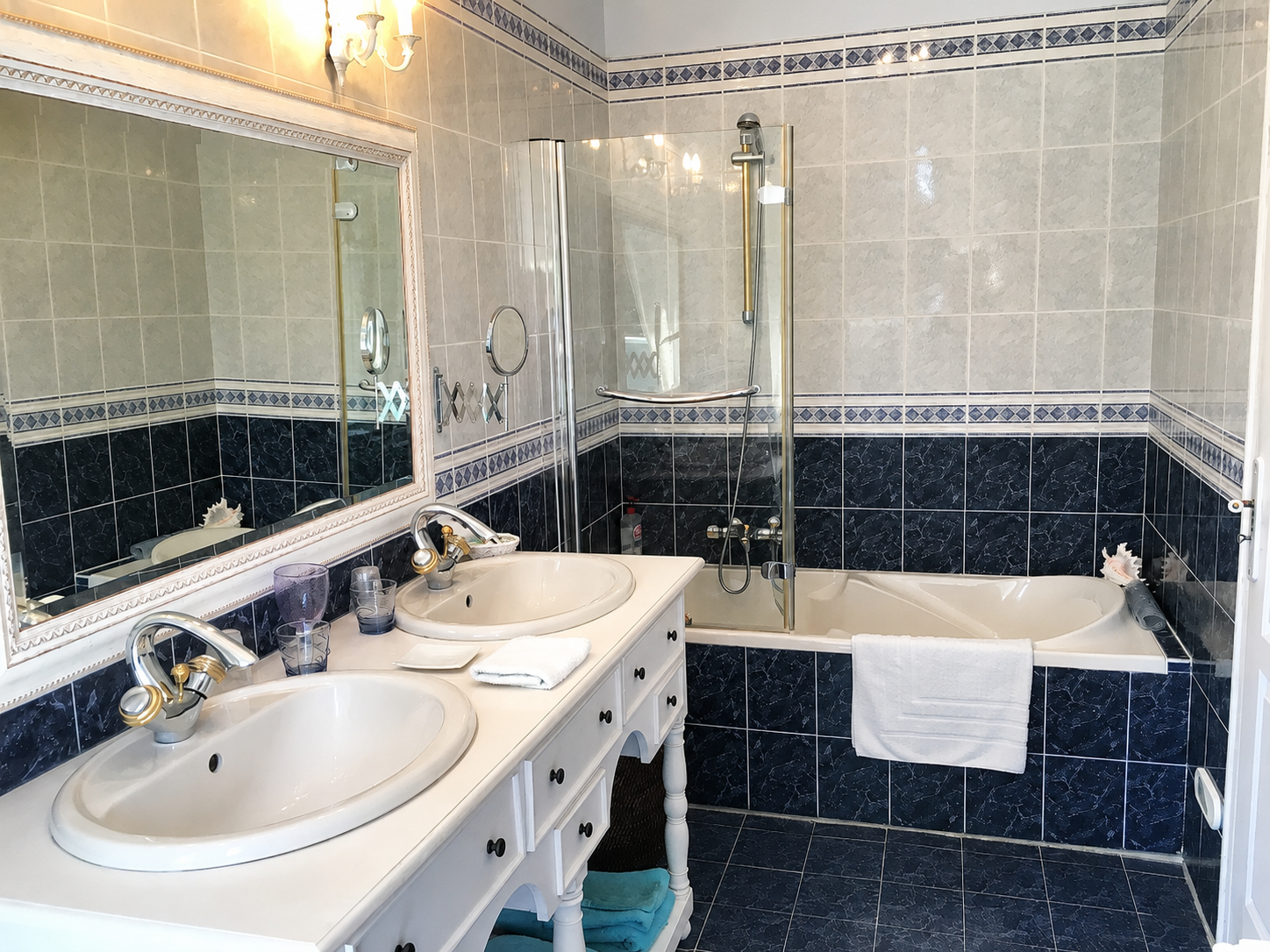 Bathroom 2