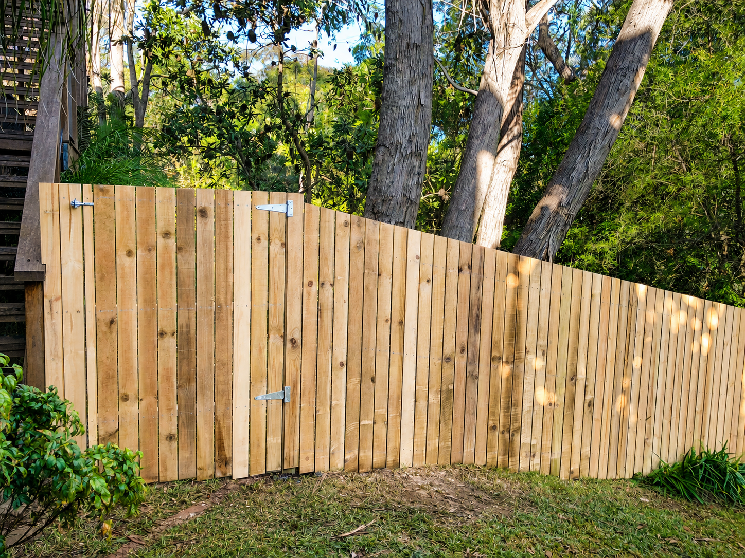timber-fence-builder-horsnby.png