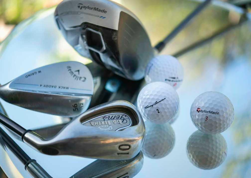 What’s in the Bag? Choosing Clubs for the "Good Miss"