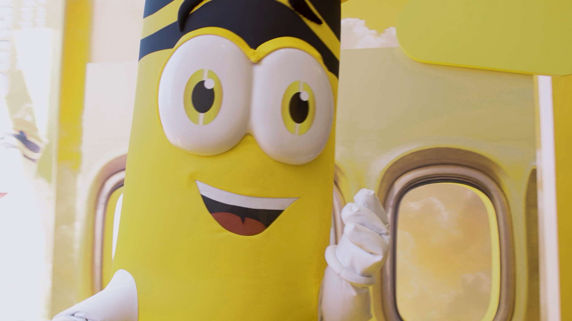 Crayola - The Most Colorful Reunion Ever