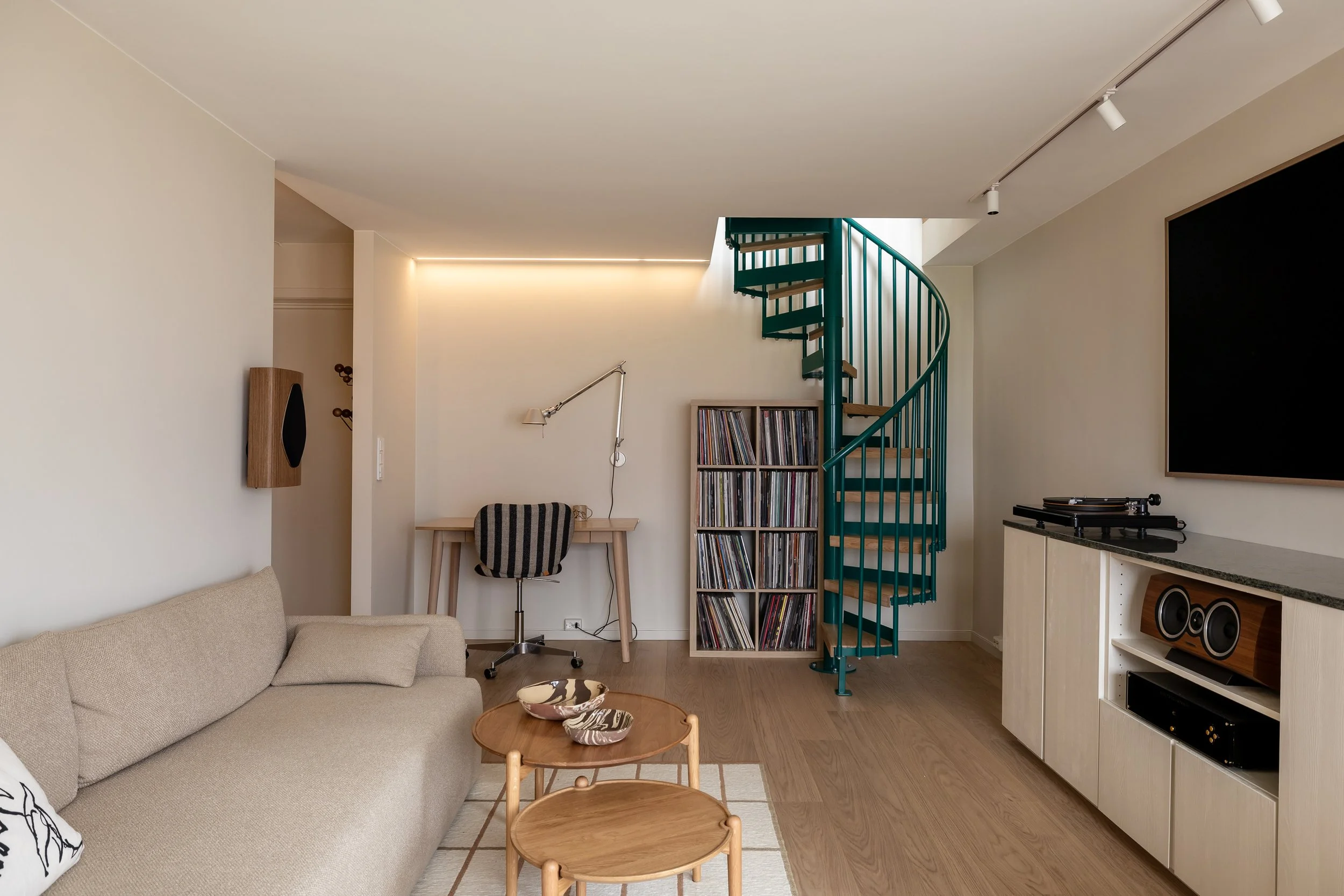 Dronning Ingrids plass 1-72.jpg