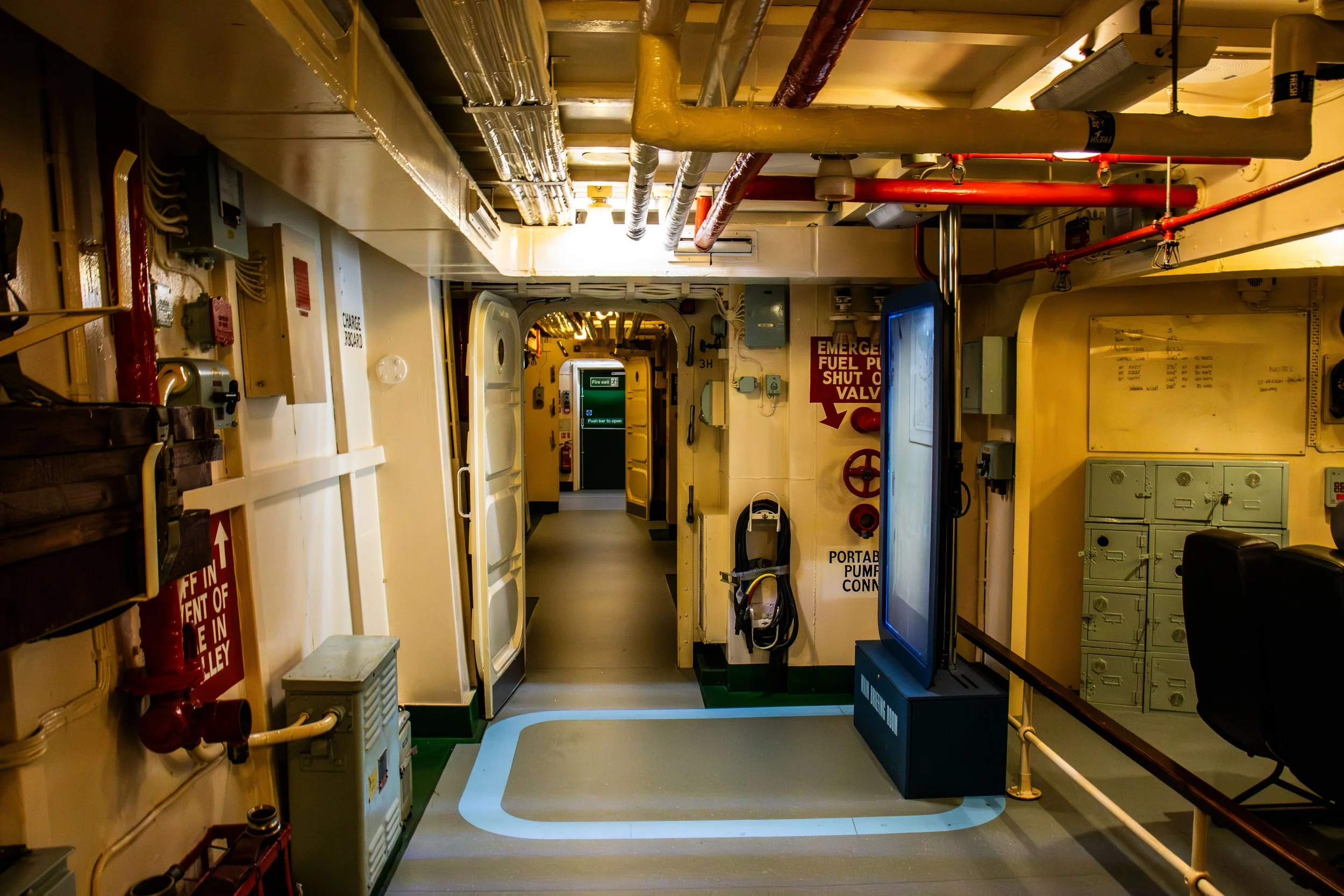 aircraft carrier.jpg
