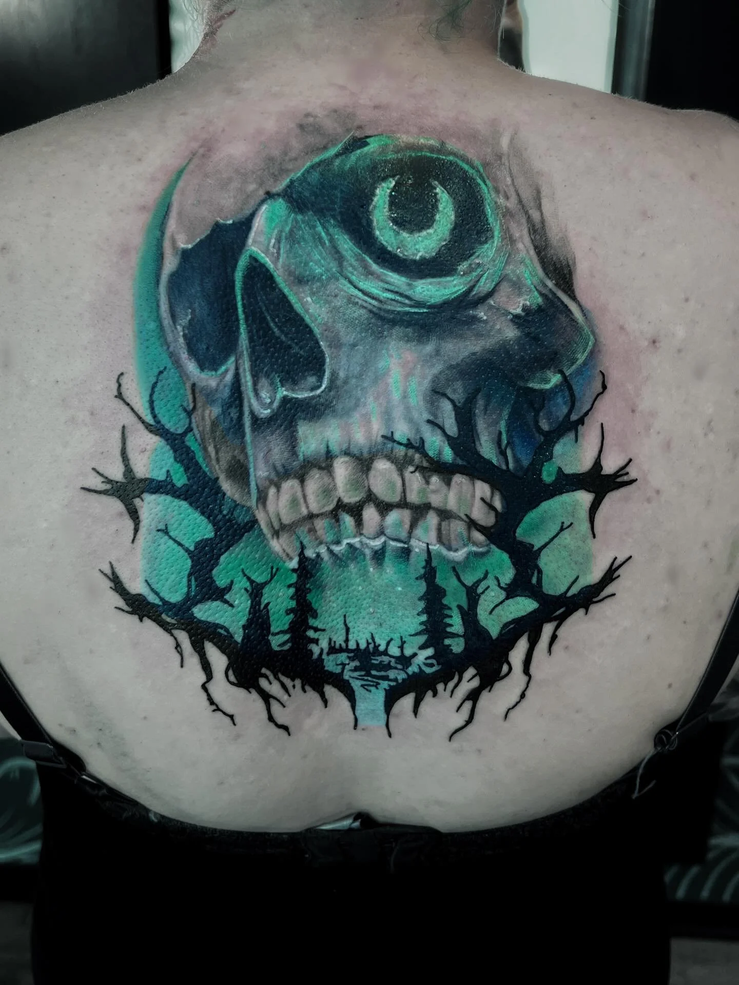 Hei! Kuka s&ouml;i auringon?
V&auml;h&auml;isest&auml; valosta huolimatta meill&auml; on ollut ty&ouml;maalla hieno kes&auml;n alku. Kiitos siit&auml; kaikille osallisille 🙏🏻

#tuskafestival2025 starttaa oman lyhyen kes&auml;breikkini t&auml;n&auml