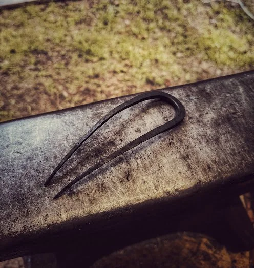 French Hair Pin