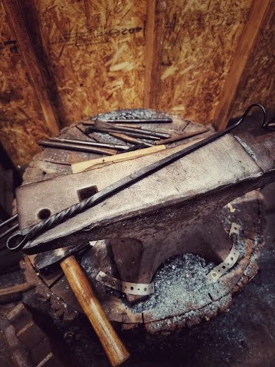 Steak Turner/ Meat Flipper