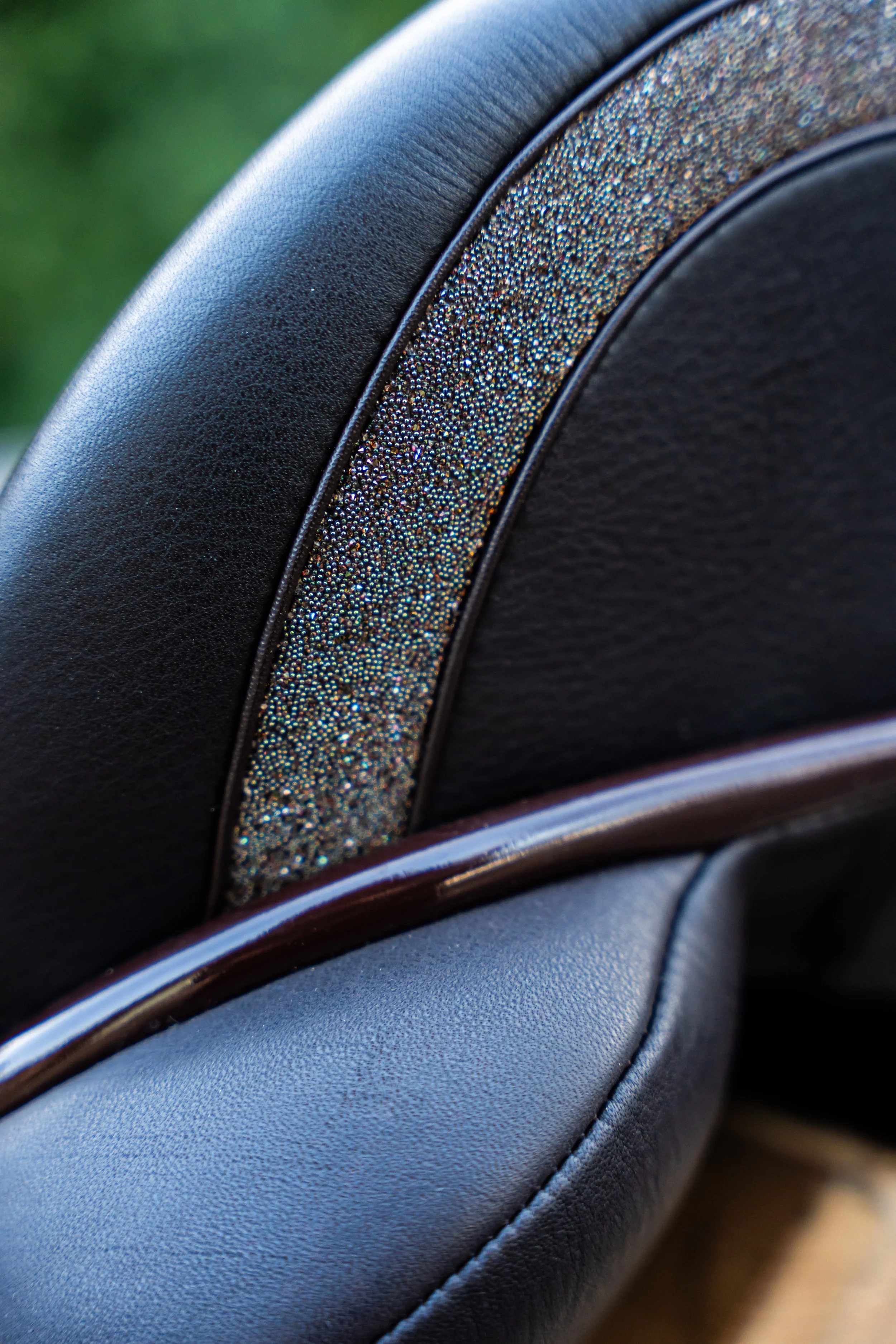 Swarovski inlaid cantle beautiful brown