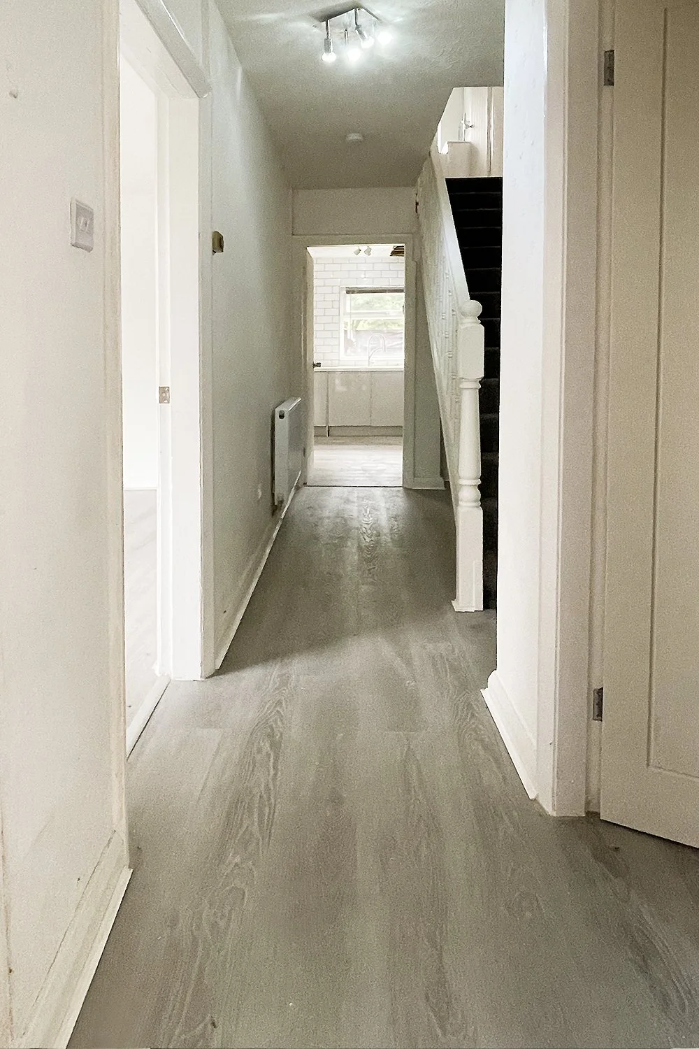 Flooring4b.jpg
