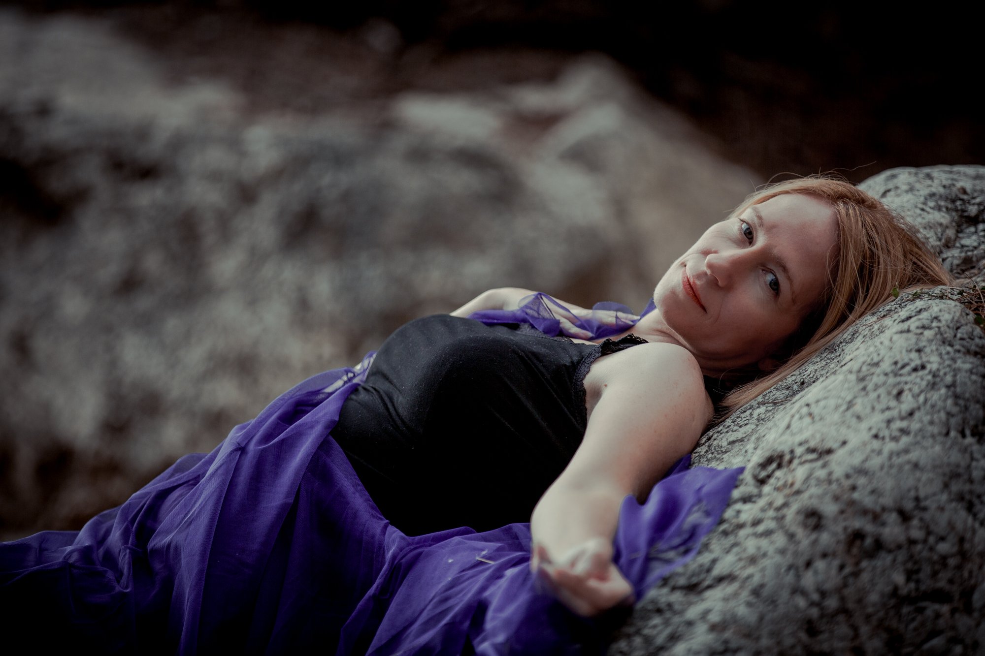 23.12_I am Ailish-46.jpg