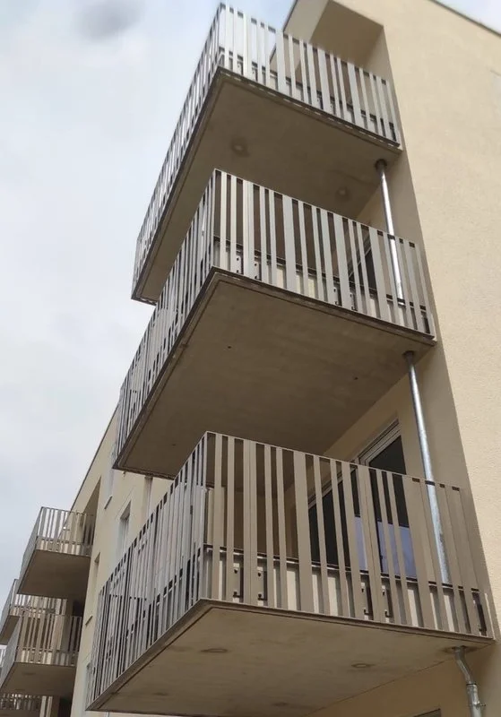 Oranssi-Projekt: Lamellendach