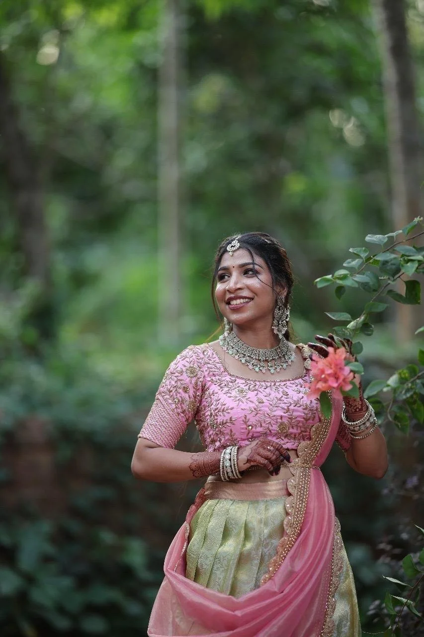 (handwork+stitching) Budget 20 to 22k