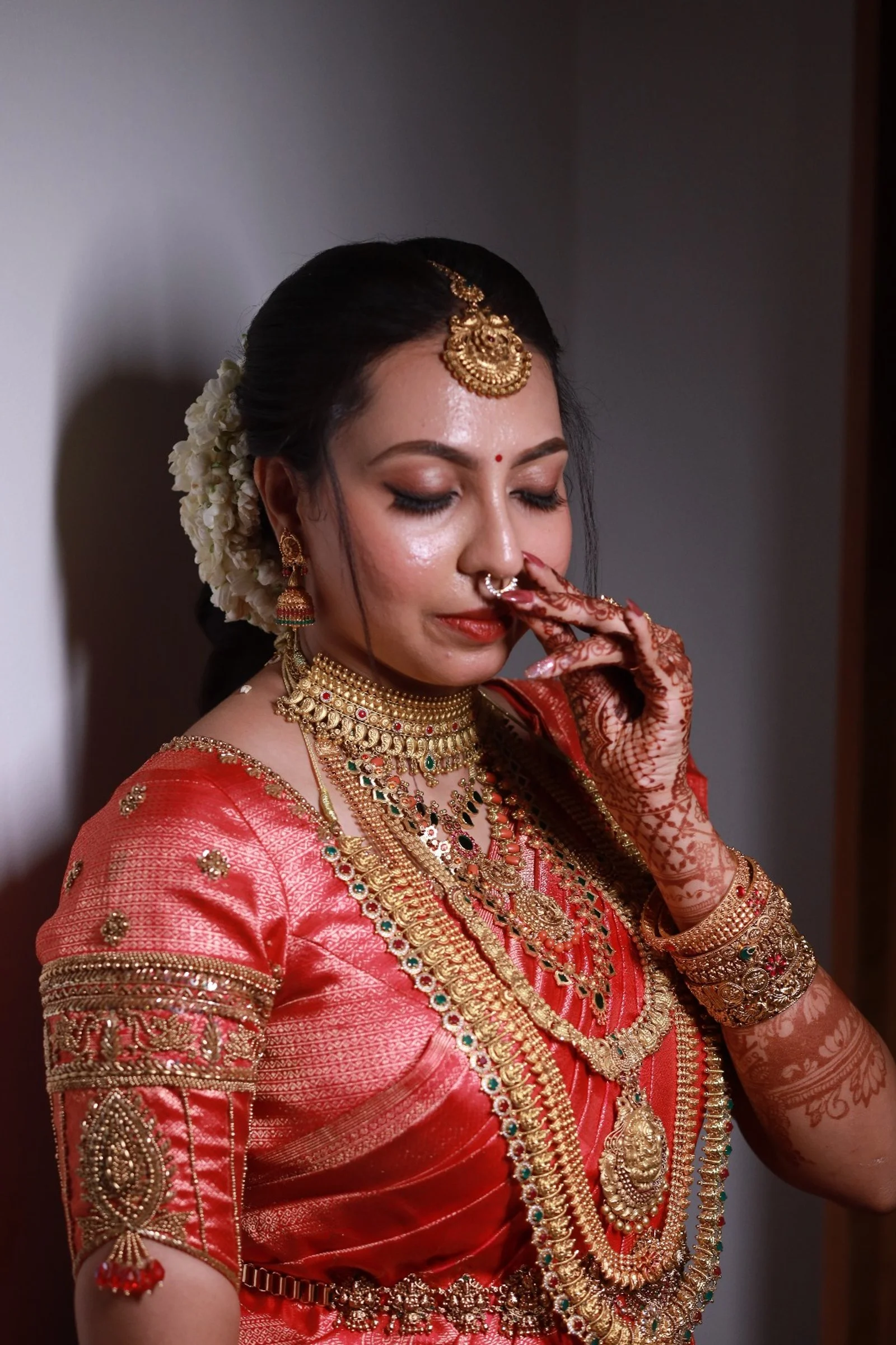 (handwork+stitching) Budget 6 to 8 k