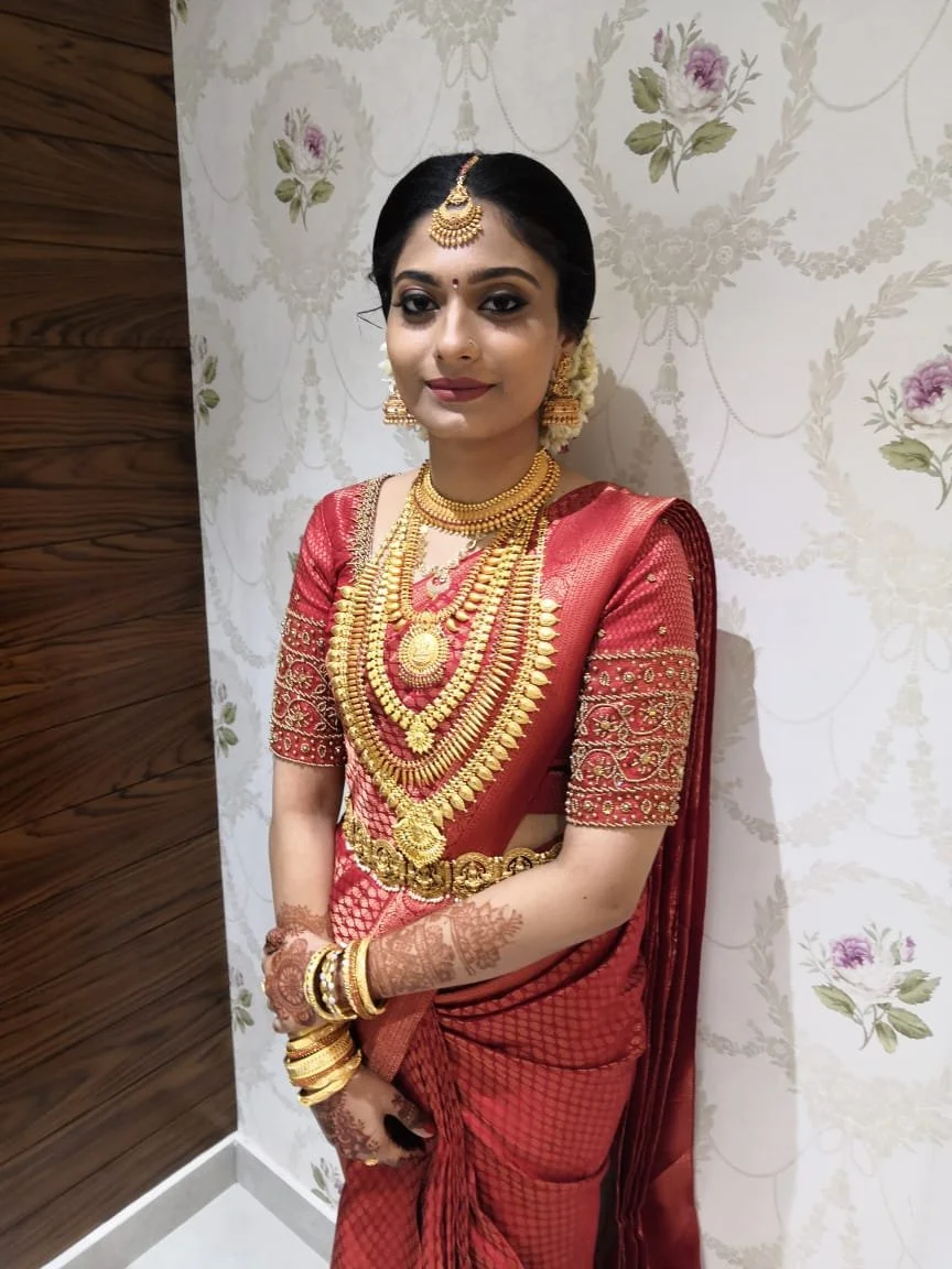 (handwork+stitching) Budget 6 to 8 k